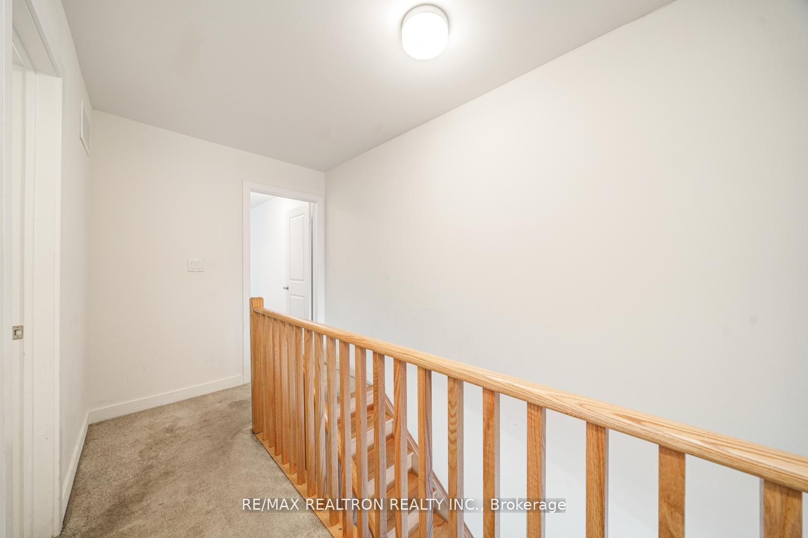 119 Cornell Rouge Boulevard Property Photo 32