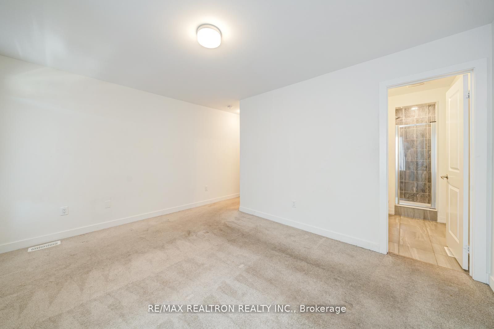 119 Cornell Rouge Boulevard Property Photo 37