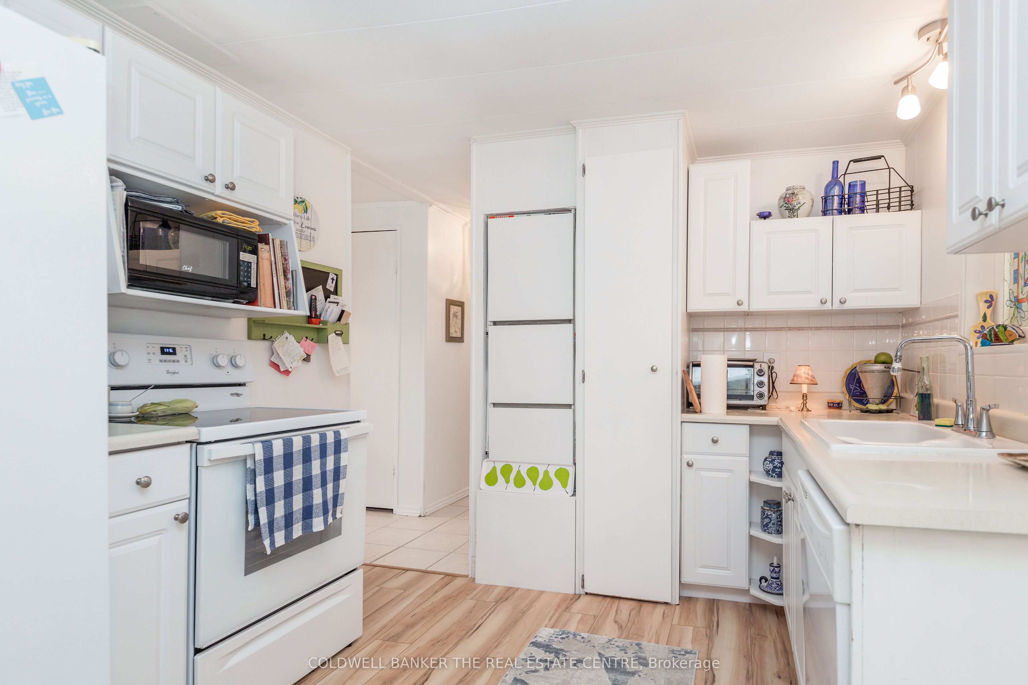 17 Trefoil Drive Property Photo 12
