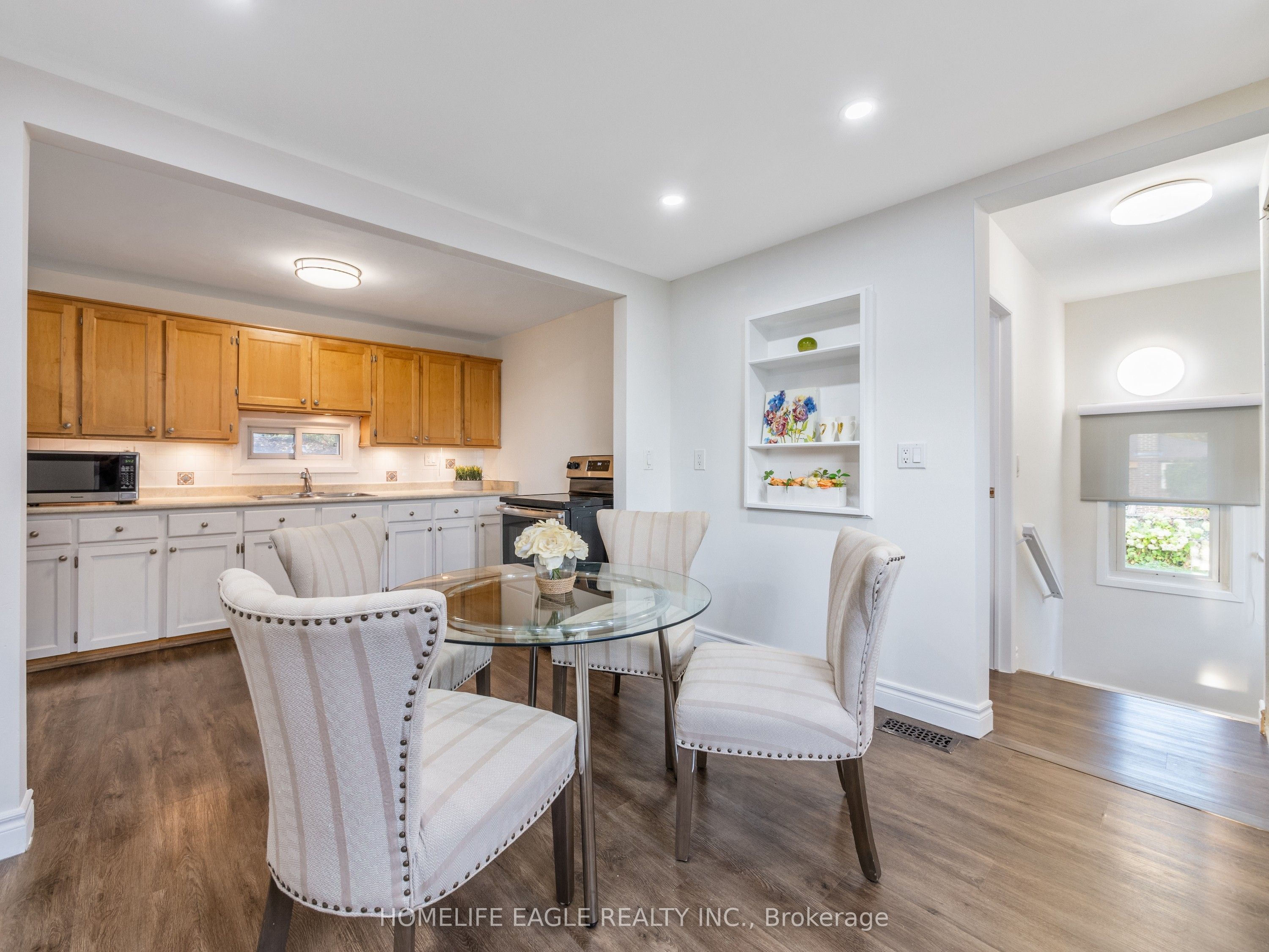 75 Denne Boulevard Property Photo 10