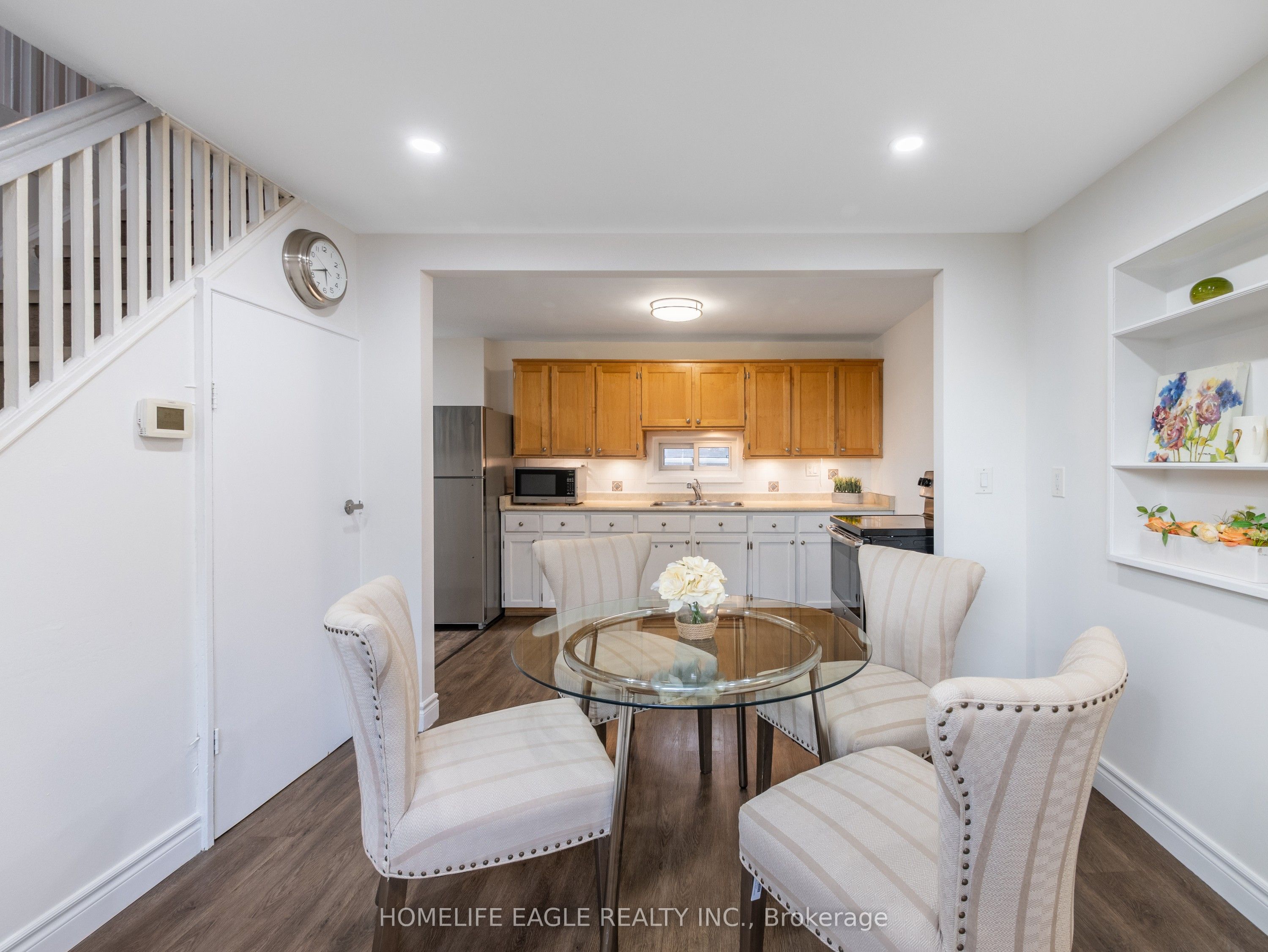 75 Denne Boulevard Property Photo 11