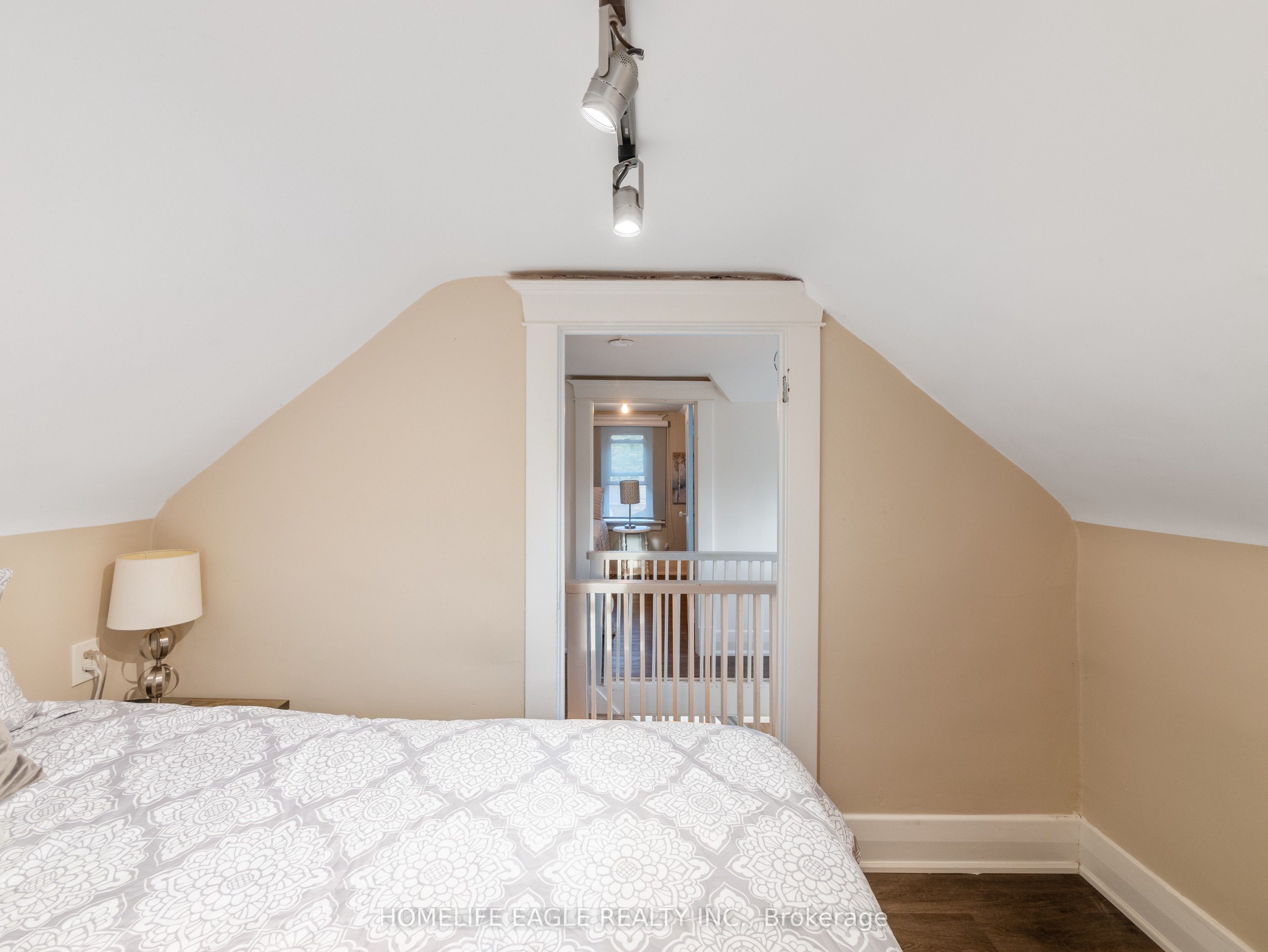 75 Denne Boulevard Property Photo 18