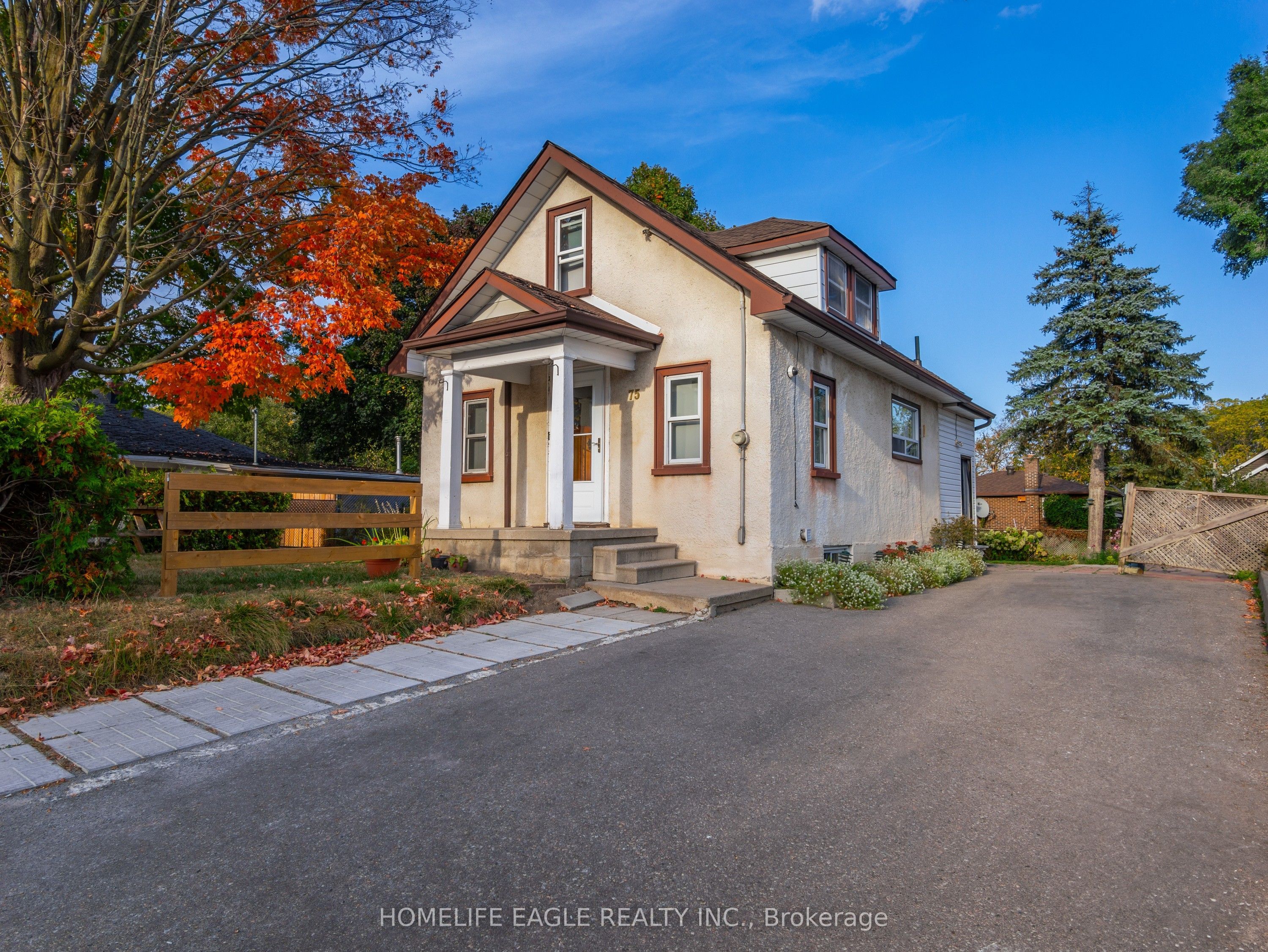 75 Denne Boulevard Property Photo 24