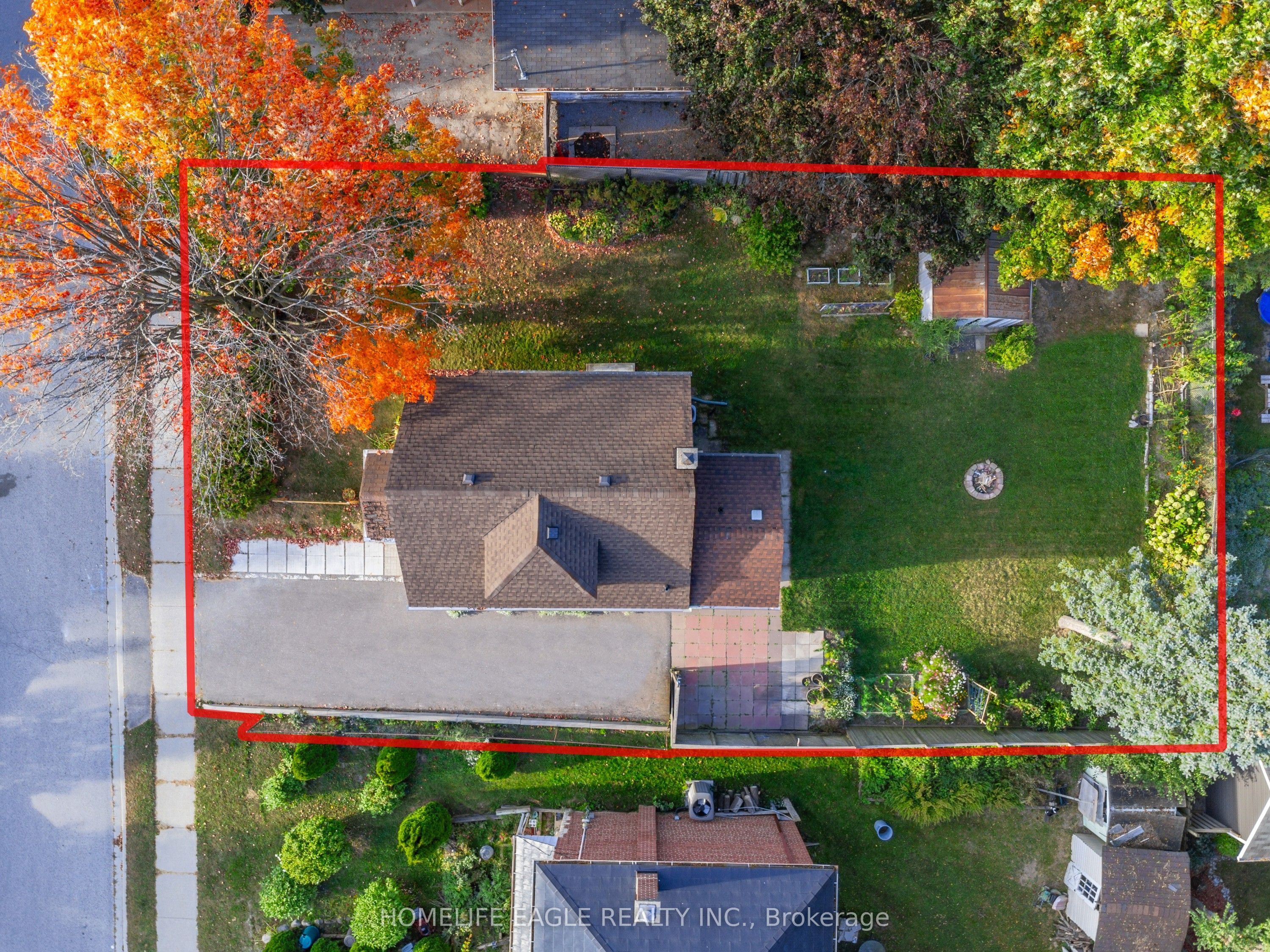 75 Denne Boulevard Property Photo 27