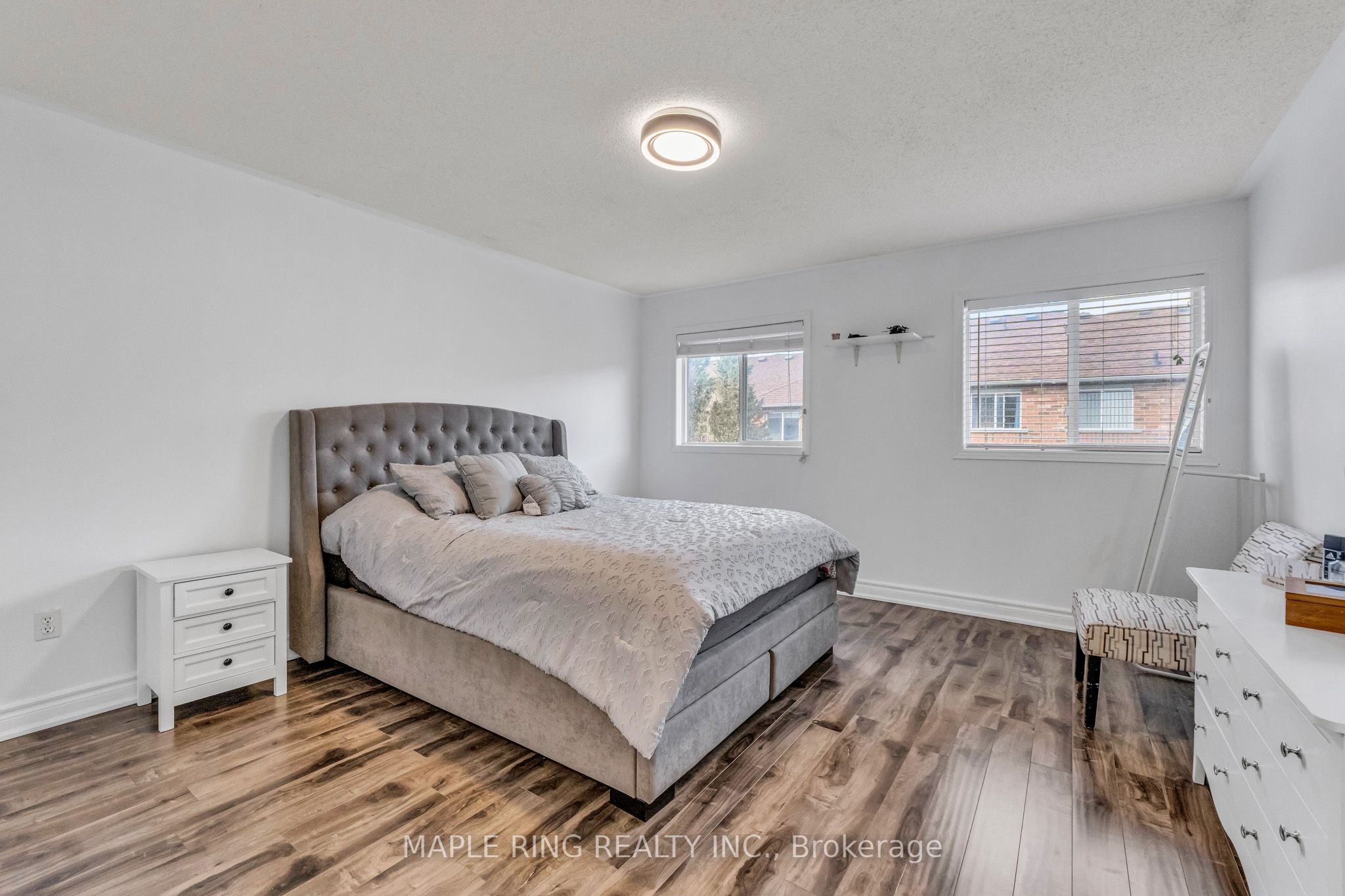 36 Laurelhurst Crescent Property Photo 15
