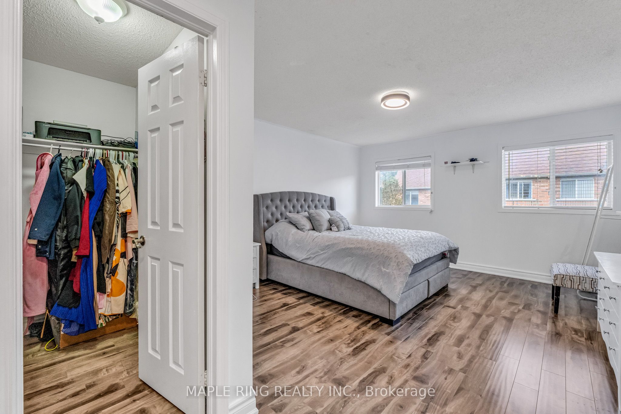 36 Laurelhurst Crescent Property Photo 16