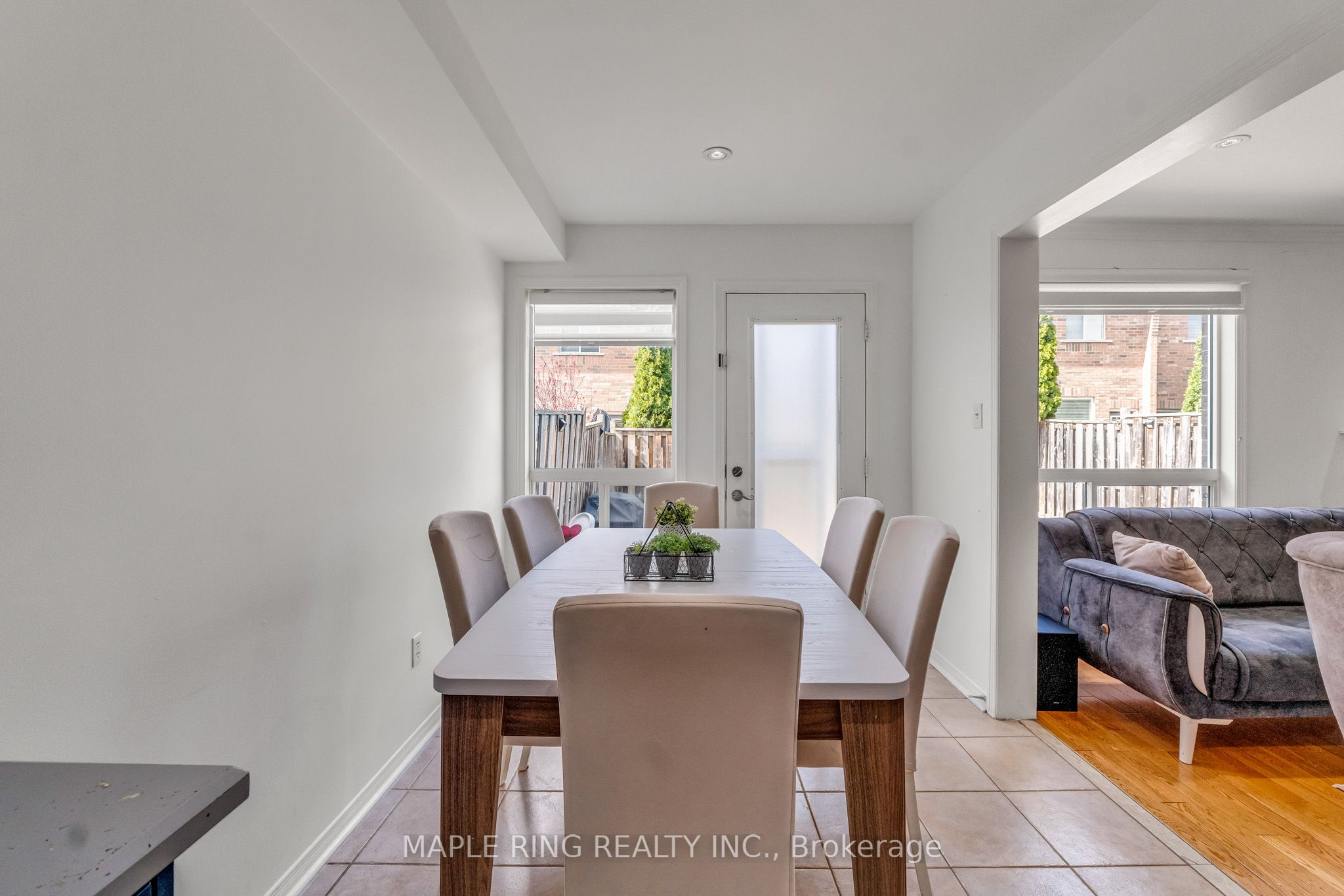 36 Laurelhurst Crescent Property Photo 43