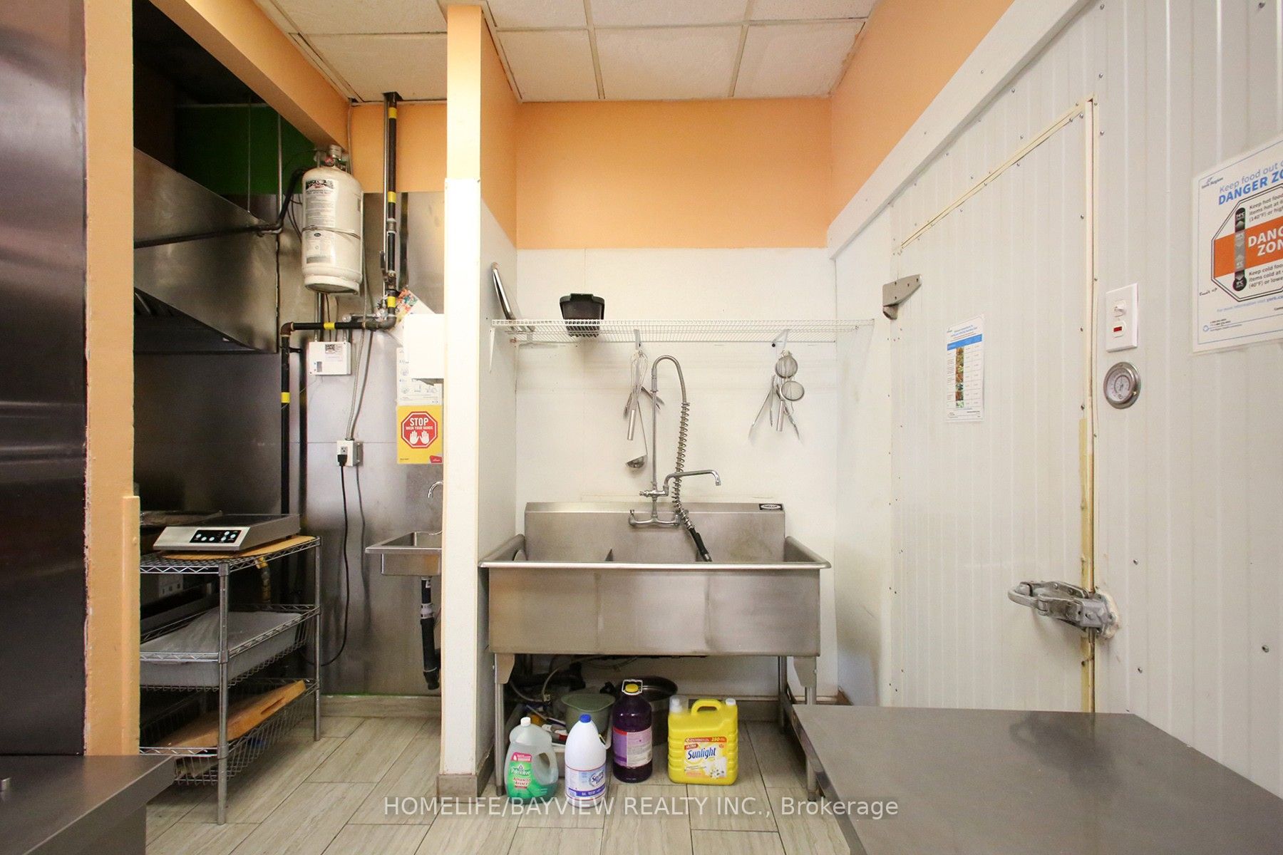 16700 Bayview Avenue 4 Property Photo 17