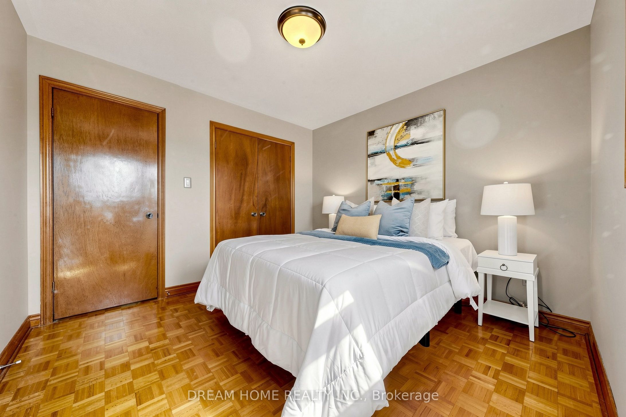 312 Valeria Boulevard Property Photo 27