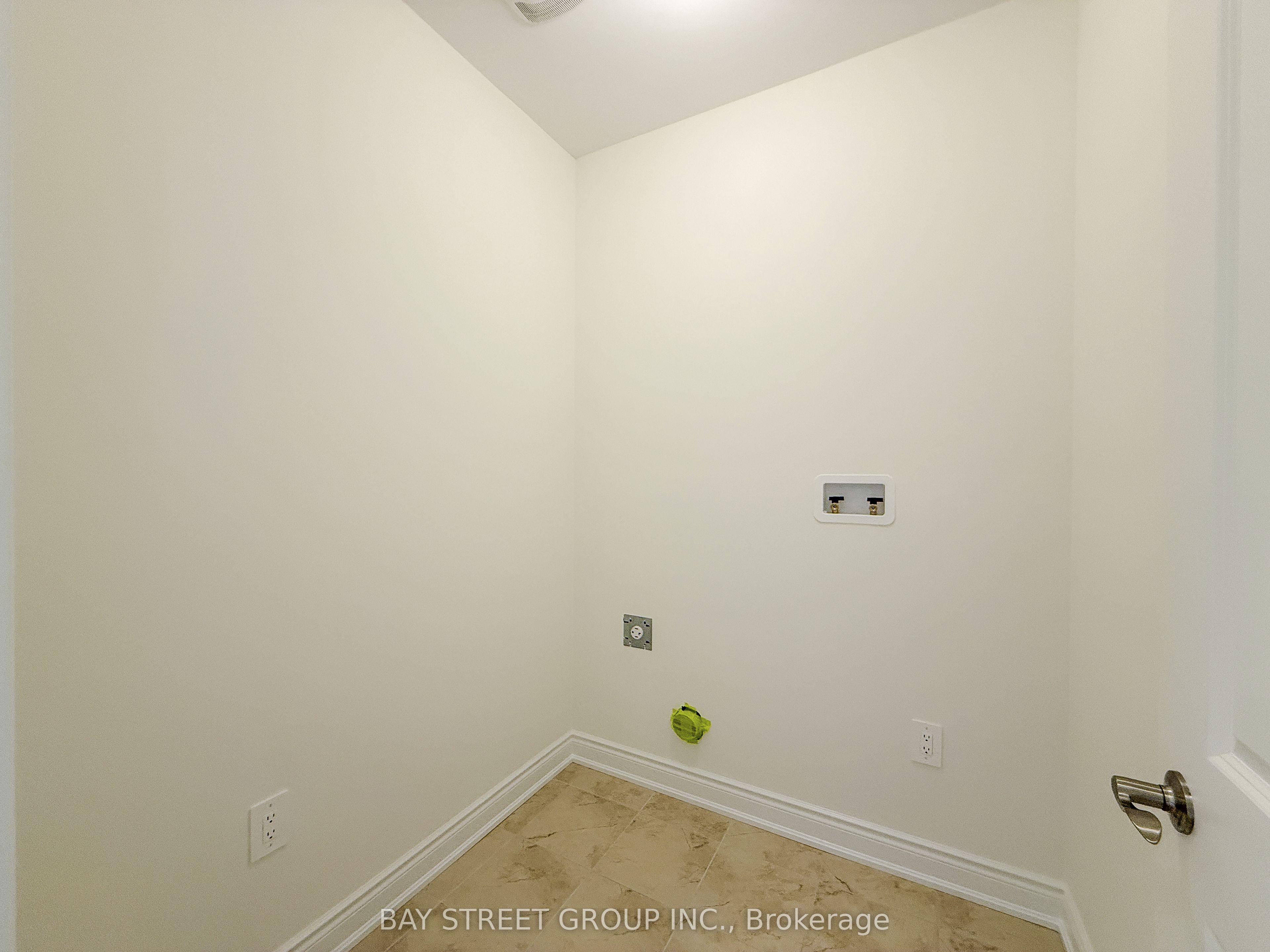18 Shelson Place Property Photo 7