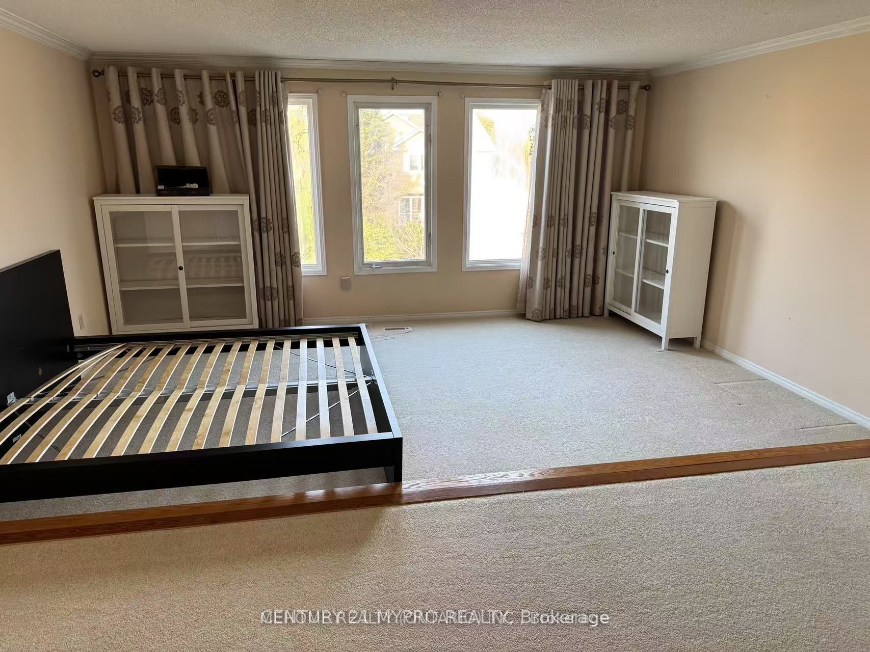 46 Cranleigh Drive Property Photo 8