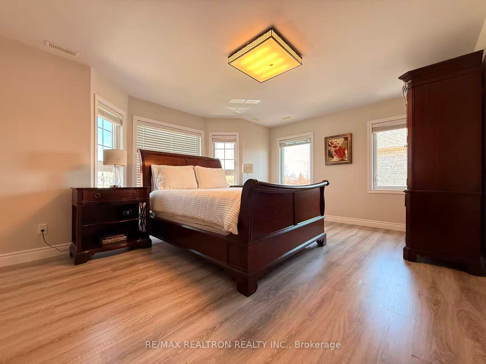 213 Roseheath Drive Property Photo 25