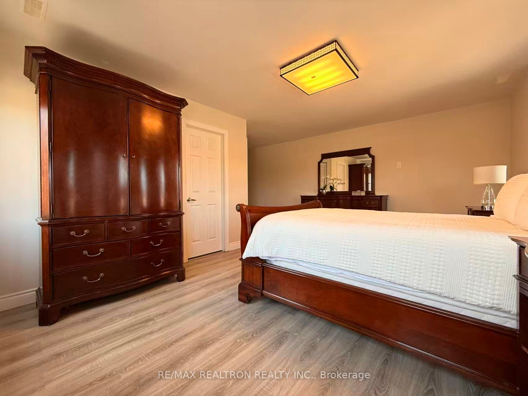 213 Roseheath Drive Property Photo 26