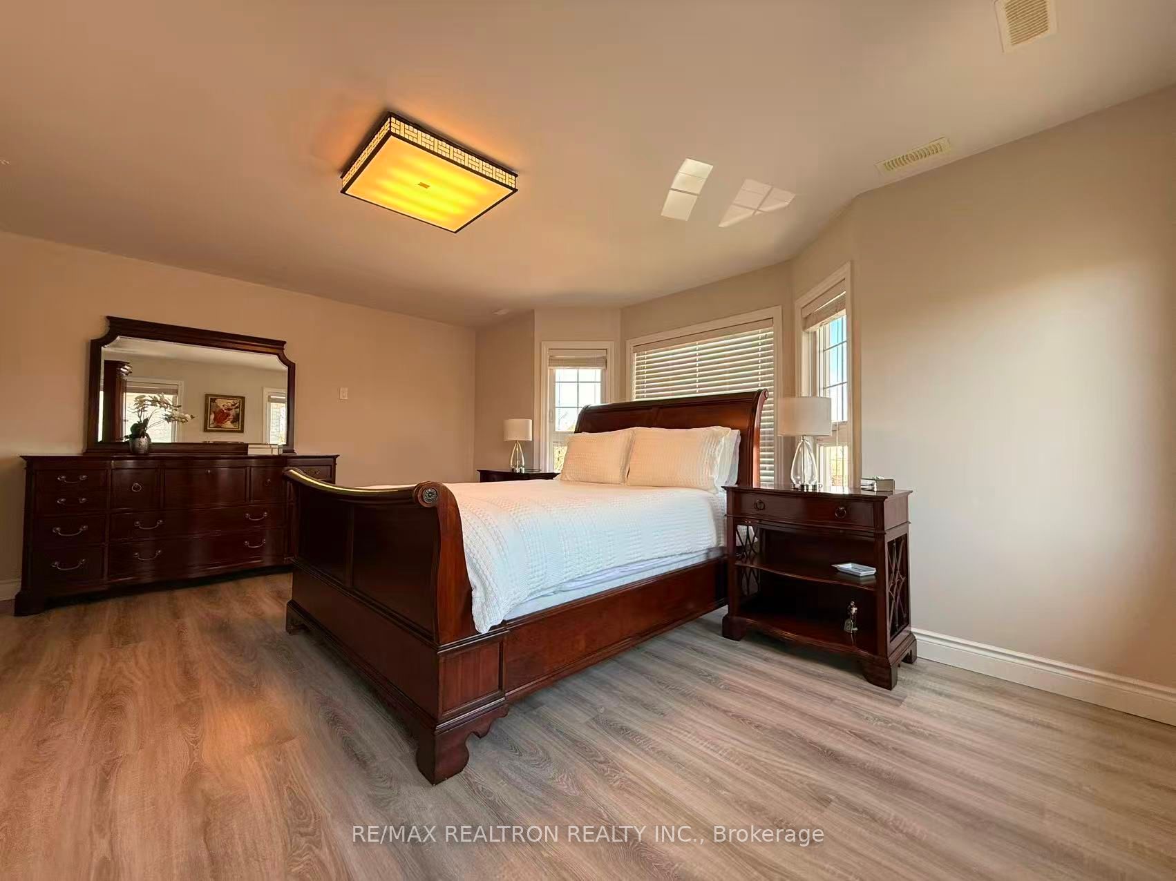 213 Roseheath Drive Property Photo 27