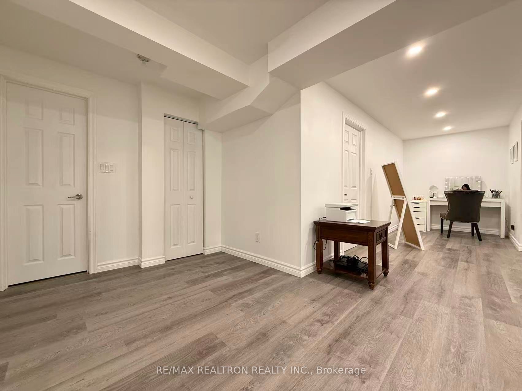 213 Roseheath Drive Property Photo 40
