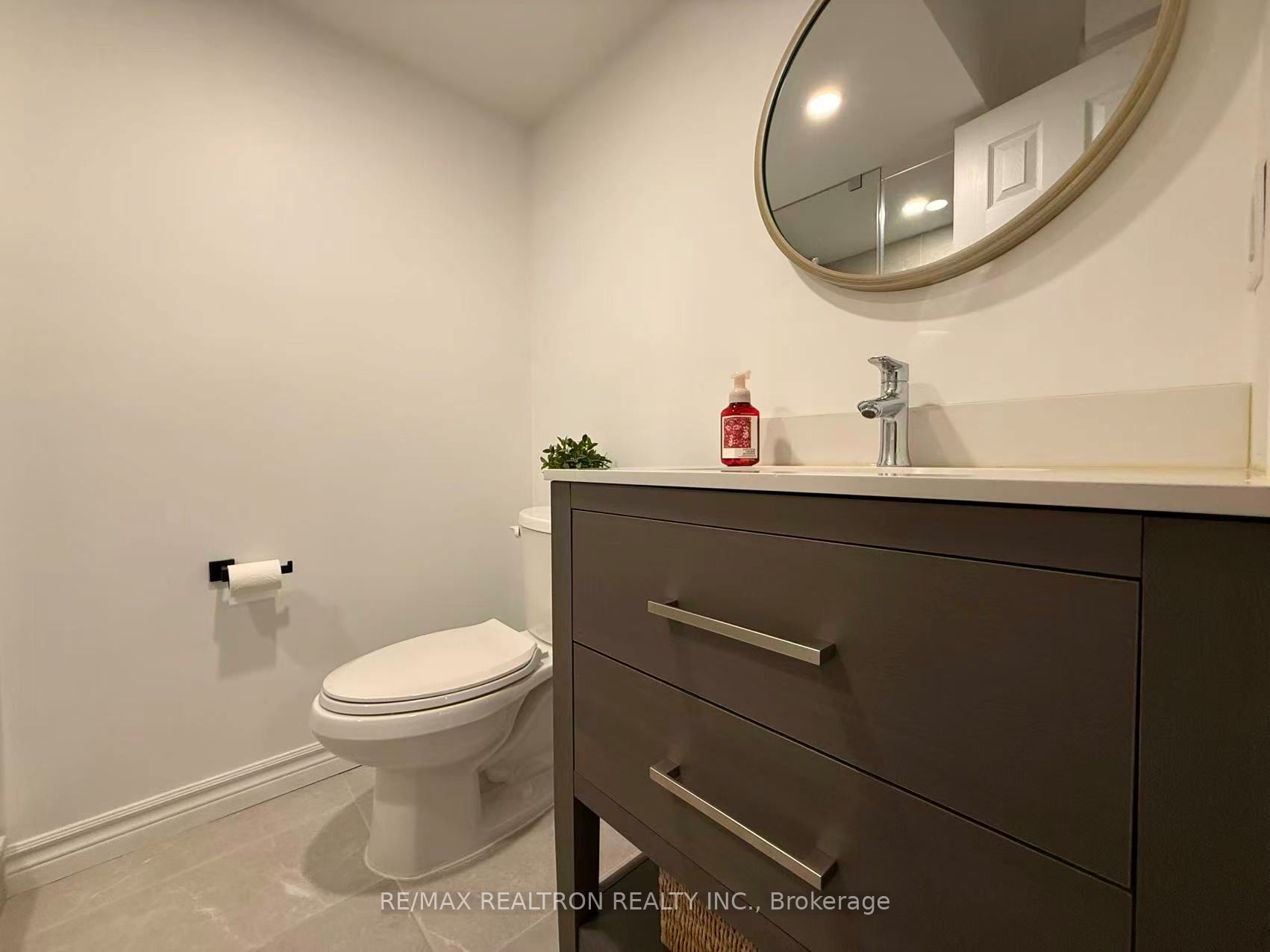 213 Roseheath Drive Property Photo 42