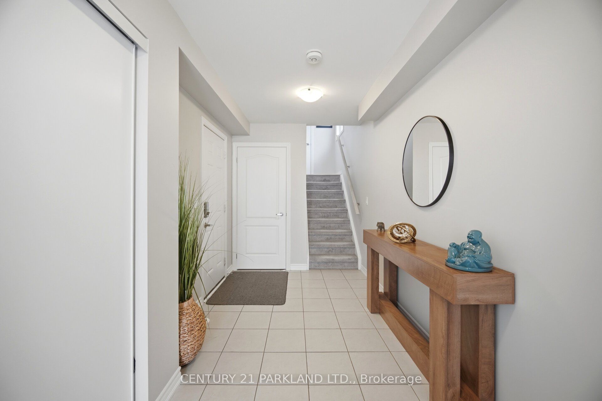 18 Wimshaw Lane Property Photo 5