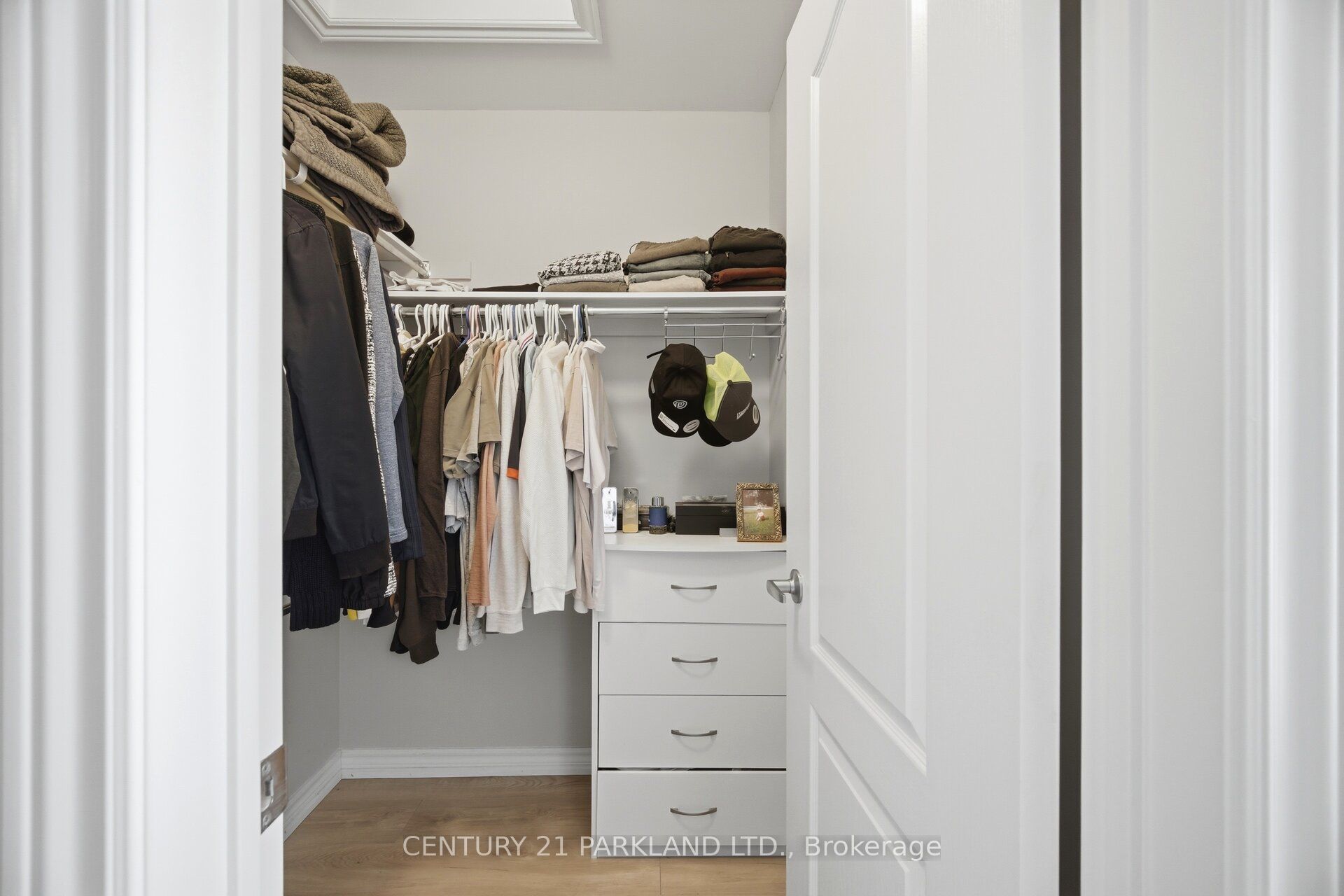 18 Wimshaw Lane Property Photo 25