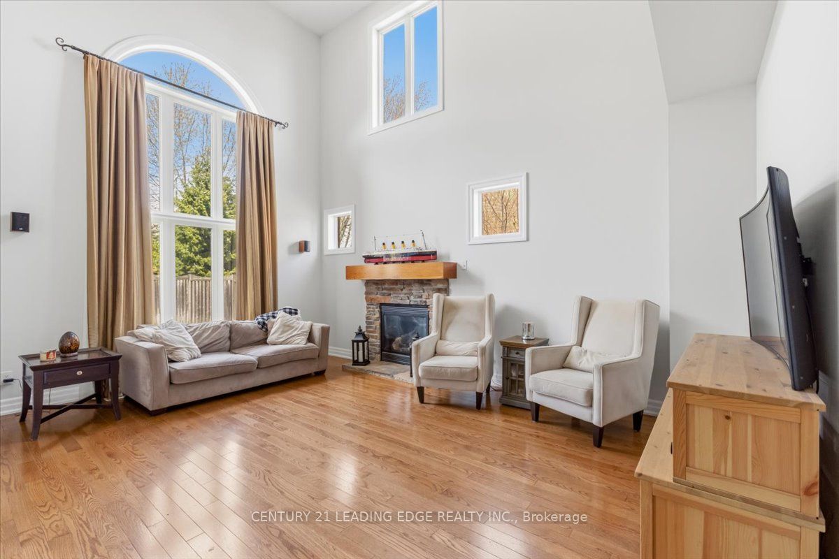 55 Campbell Drive Property Photo 8