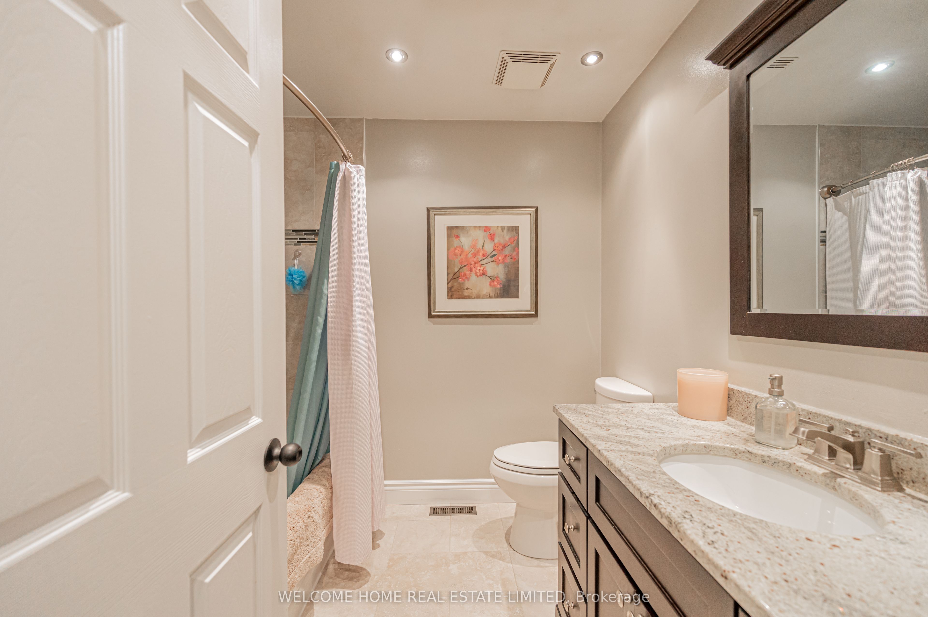 8071 4th Line Property Photo 14