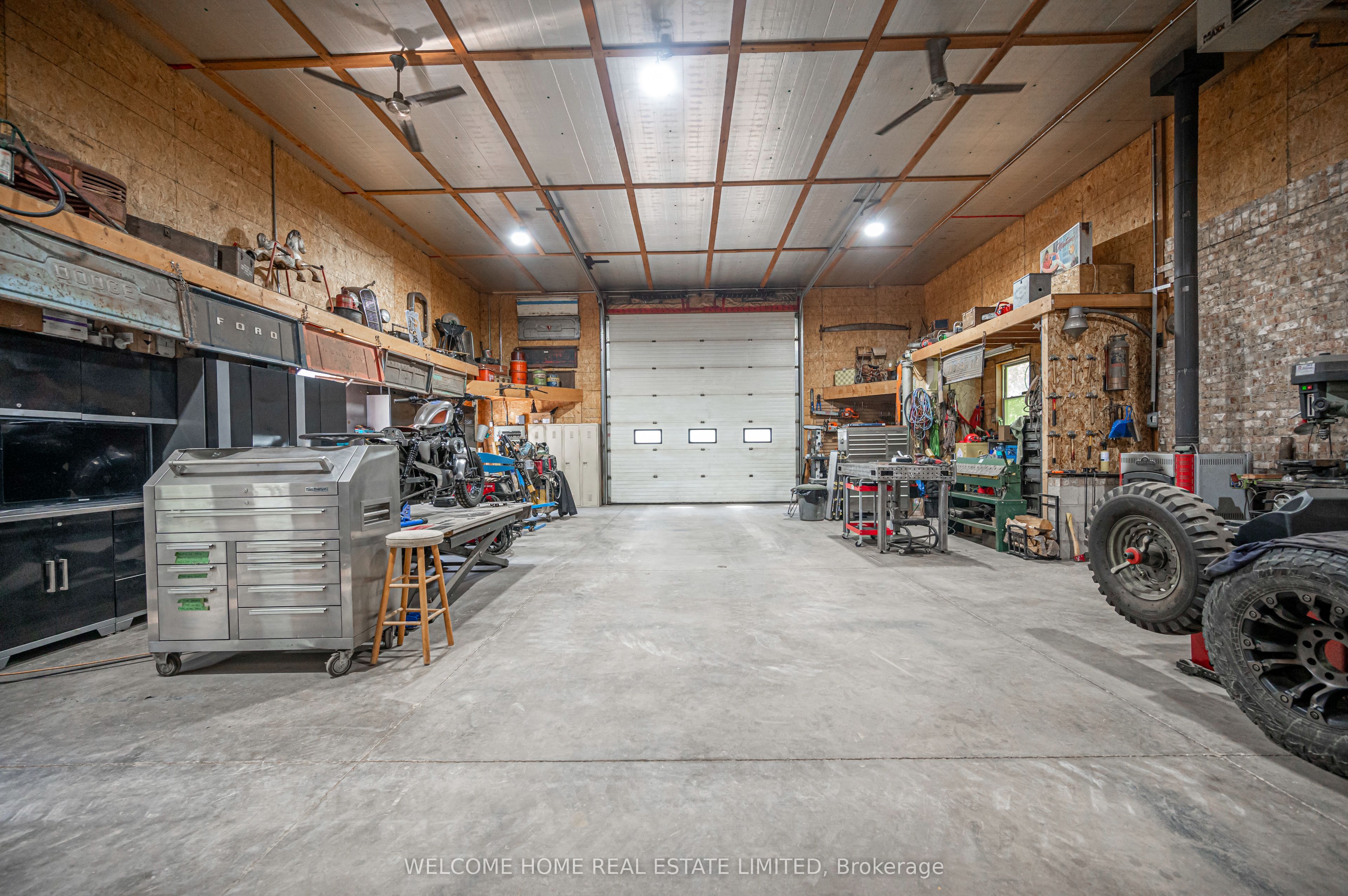 8071 4th Line Property Photo 24