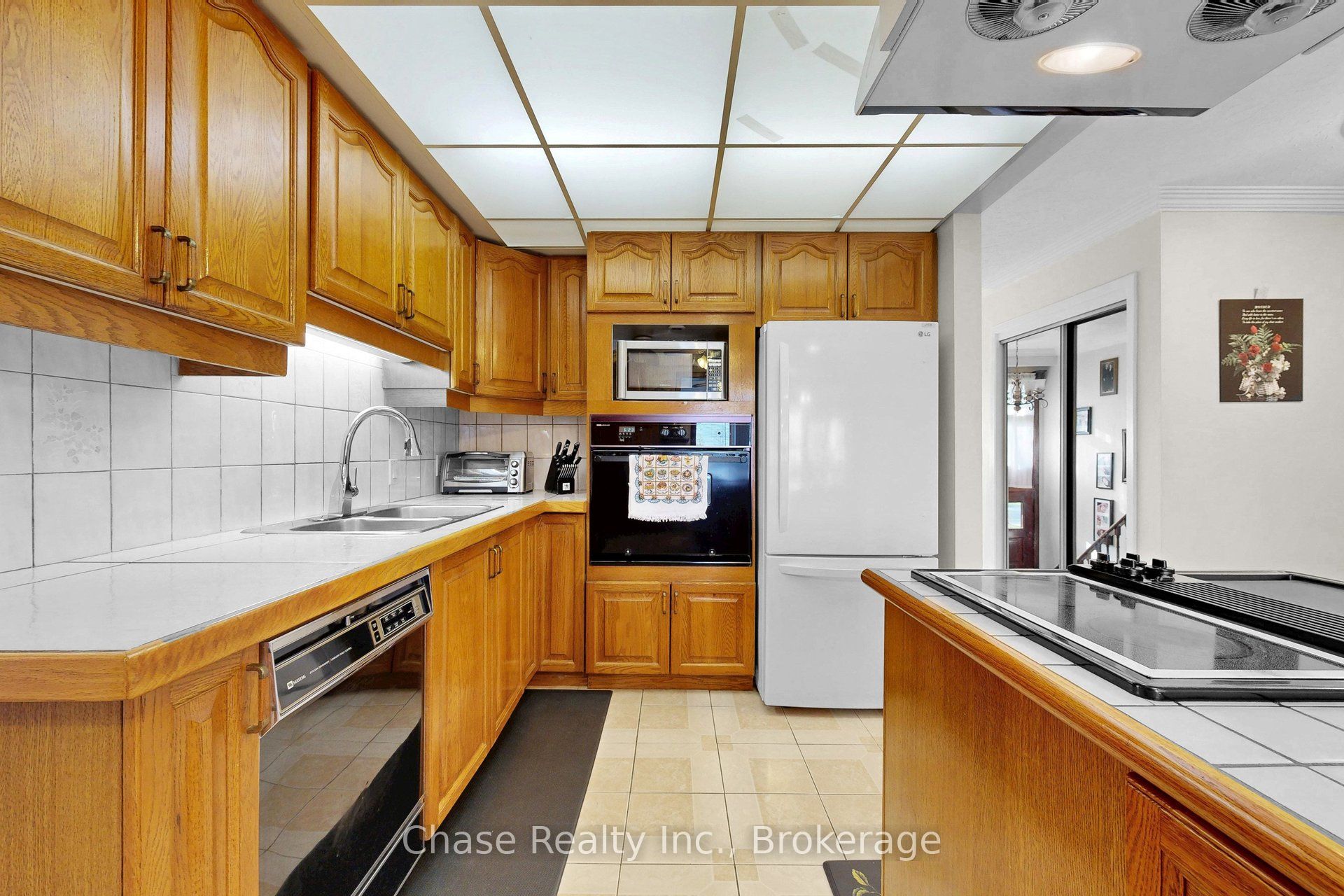13645 Ninth Line Property Photo 6