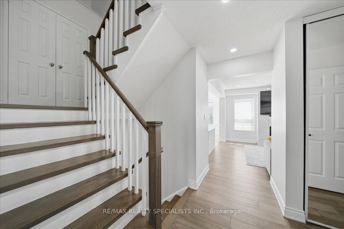 164 Webb Street Property Photo 9