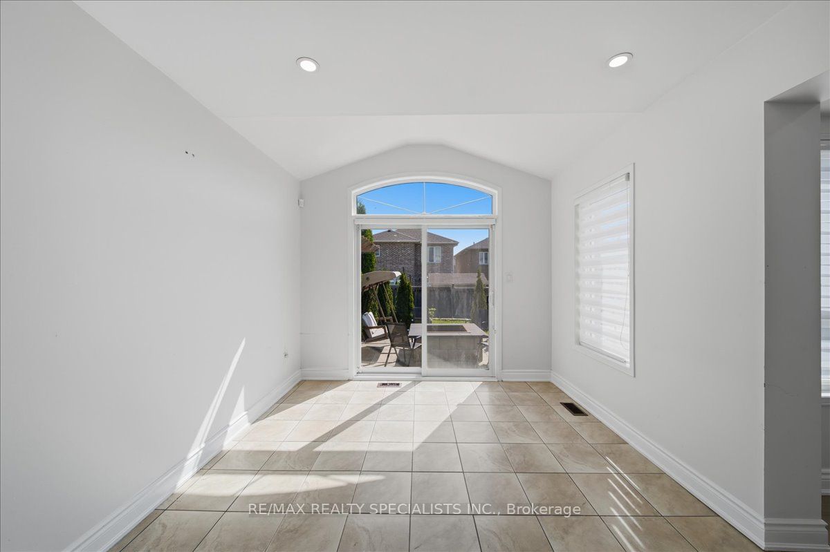 164 Webb Street Property Photo 25