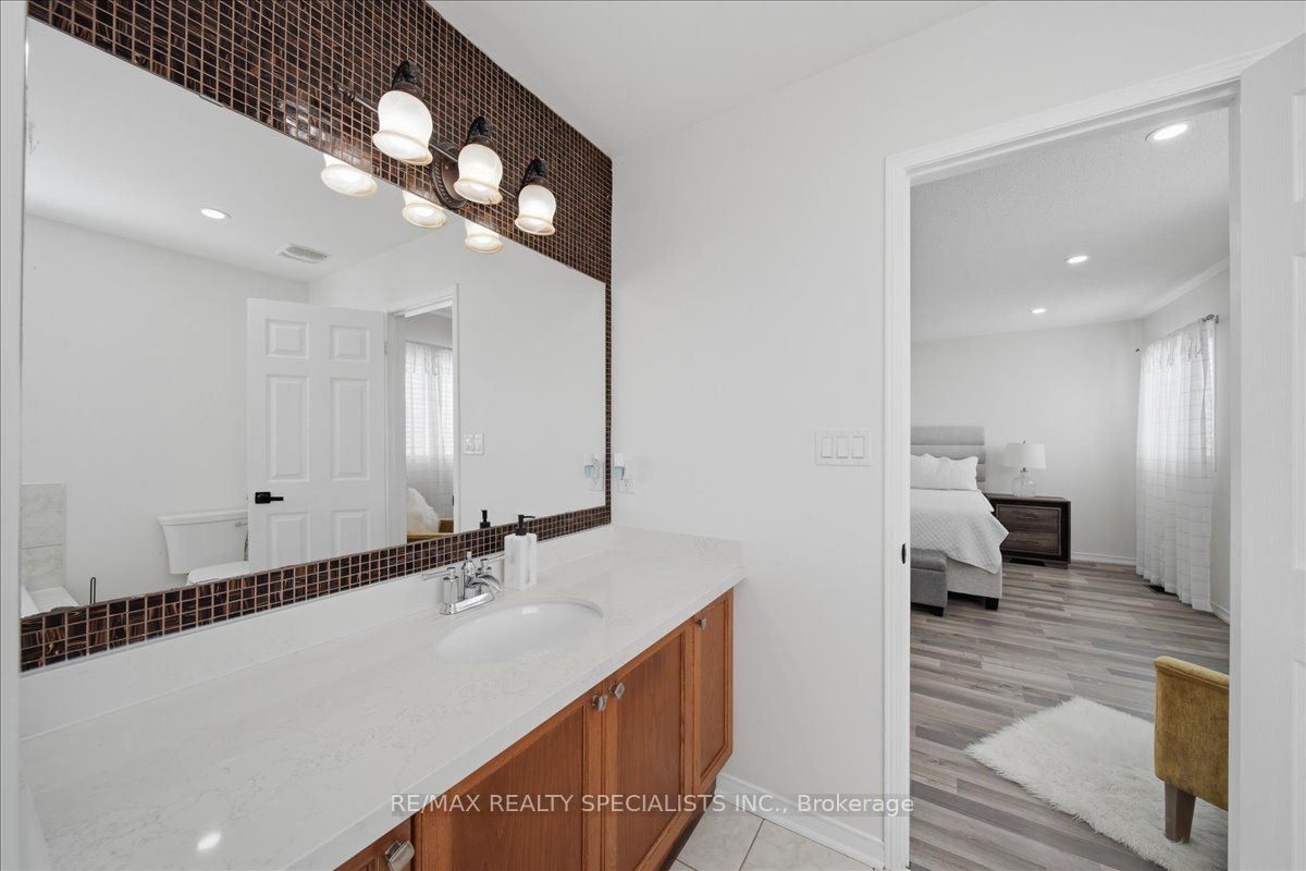 164 Webb Street Property Photo 35