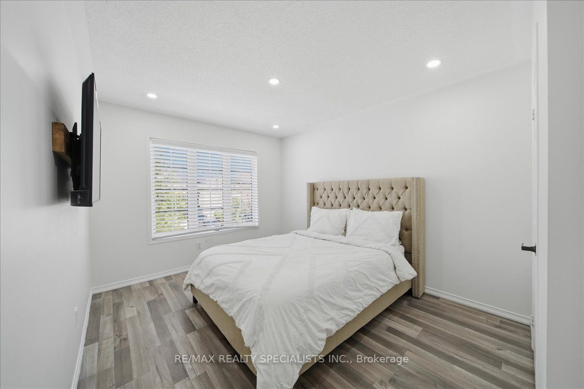 164 Webb Street Property Photo 39