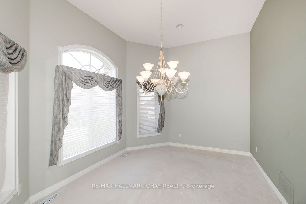 65 Sunset Boulevard Property Photo 4