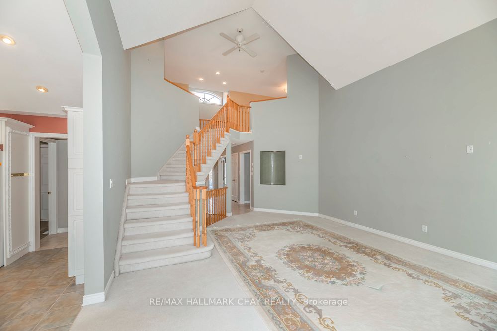 65 Sunset Boulevard Property Photo 8