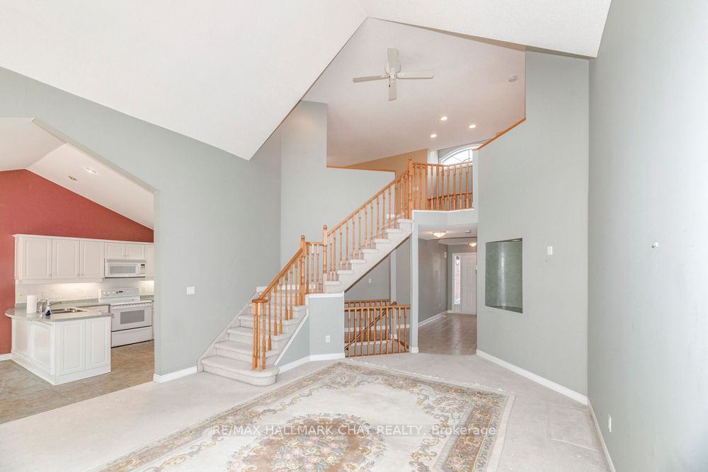 65 Sunset Boulevard Property Photo 9