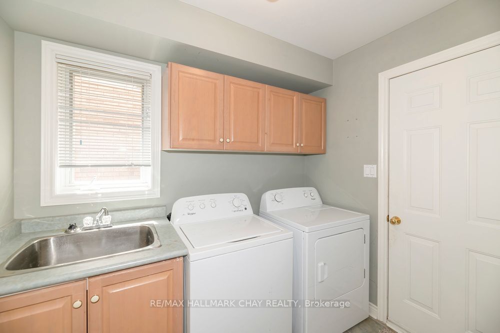 65 Sunset Boulevard Property Photo 18