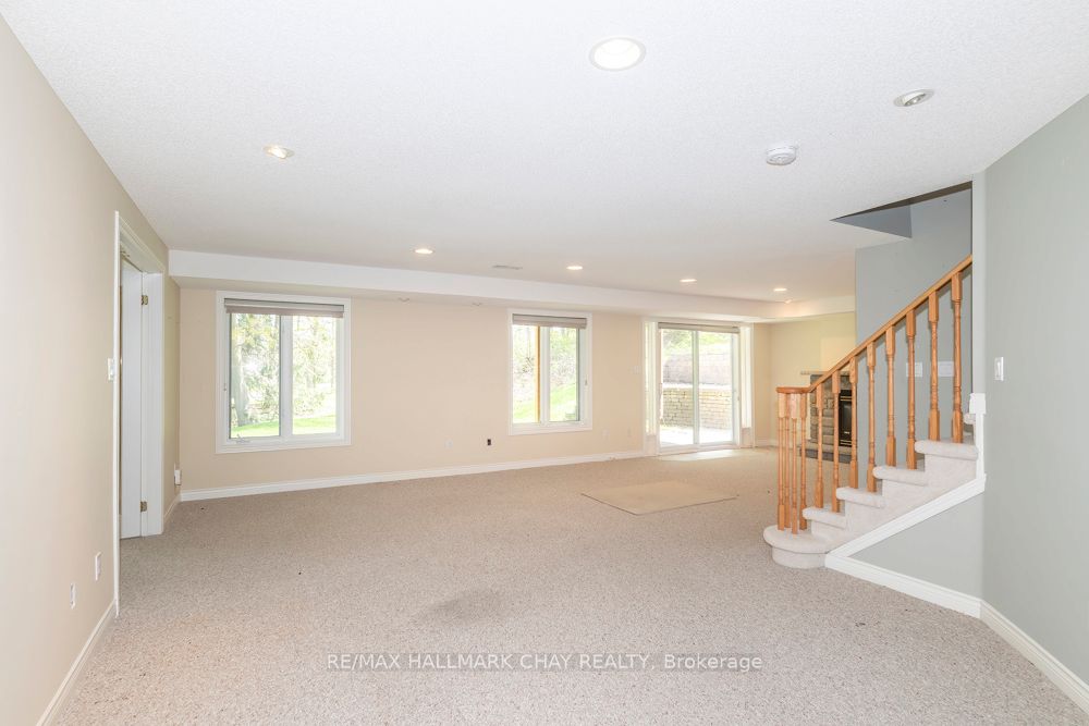65 Sunset Boulevard Property Photo 26