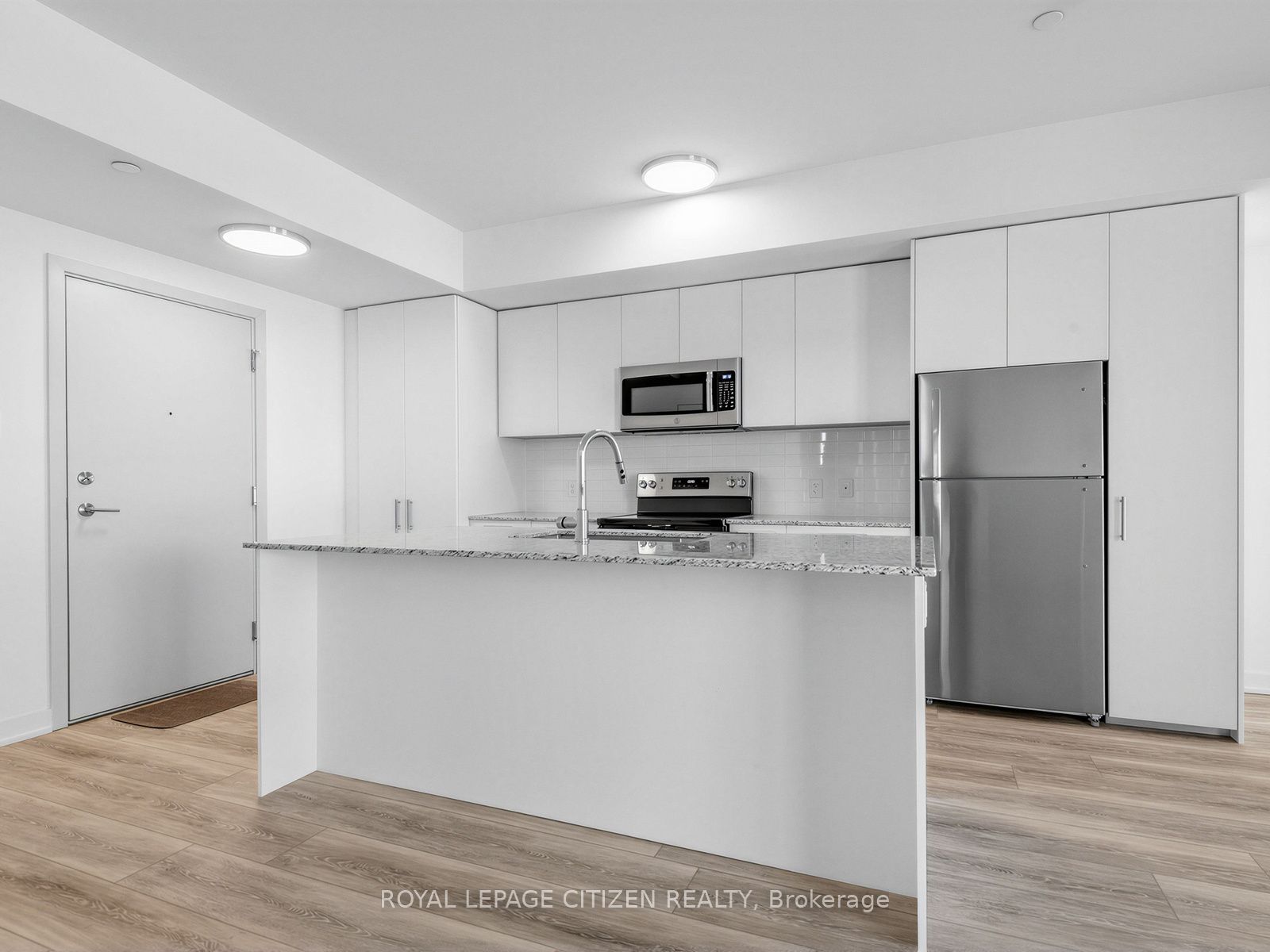 101 Cathedral High Street 235 Property Photo 9