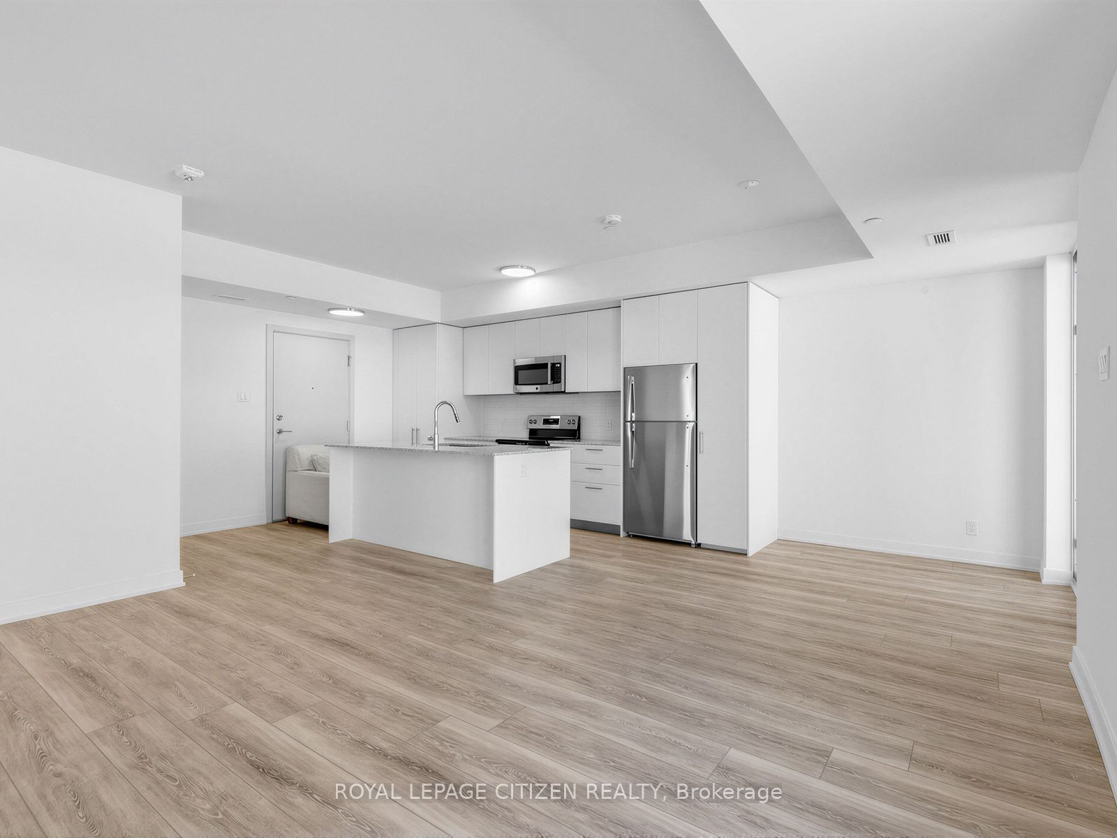 101 Cathedral High Street 235 Property Photo 20