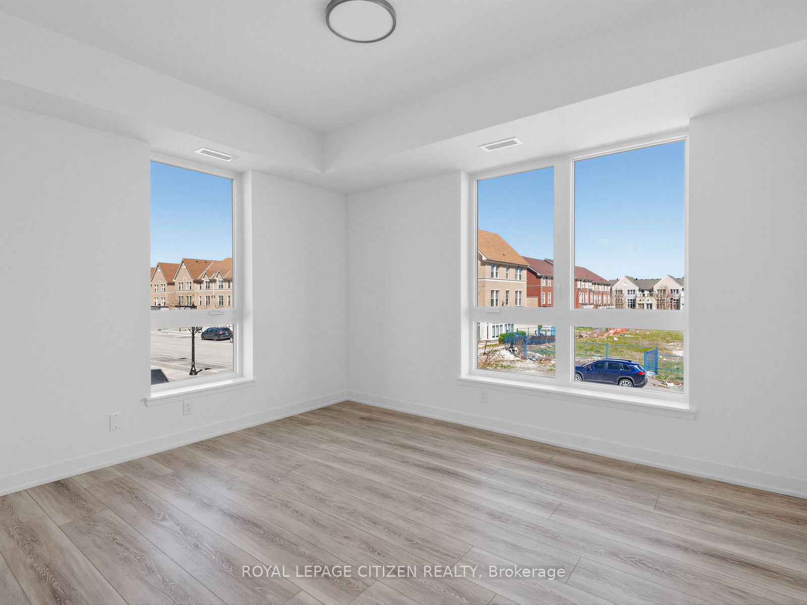 101 Cathedral High Street 235 Property Photo 21