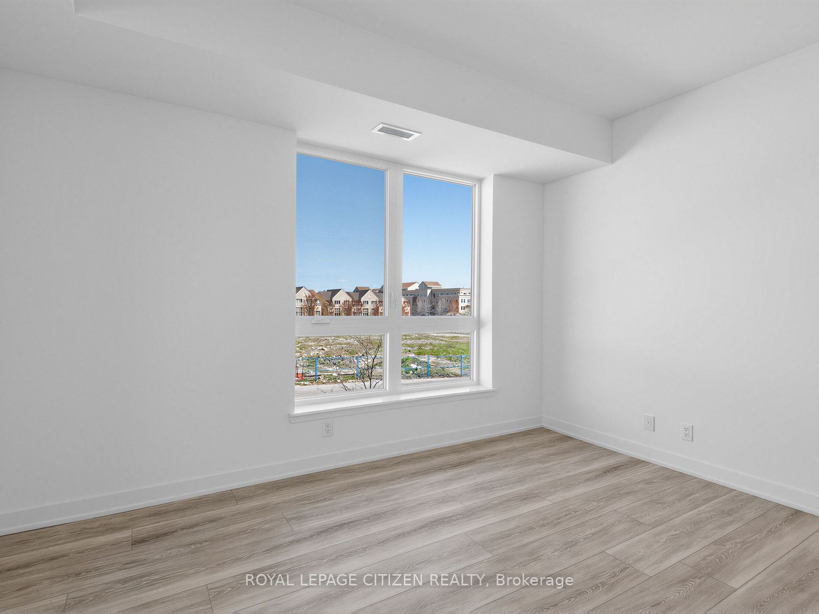 101 Cathedral High Street 235 Property Photo 23