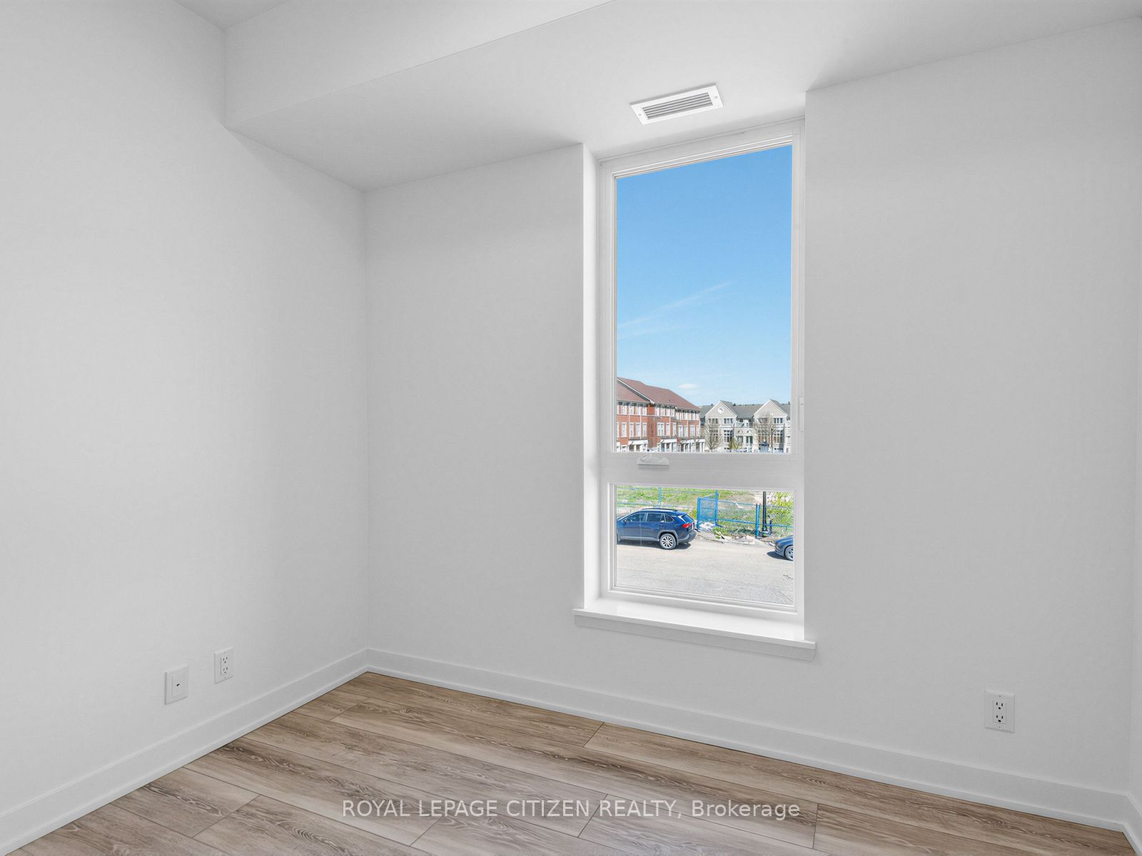 101 Cathedral High Street 235 Property Photo 28