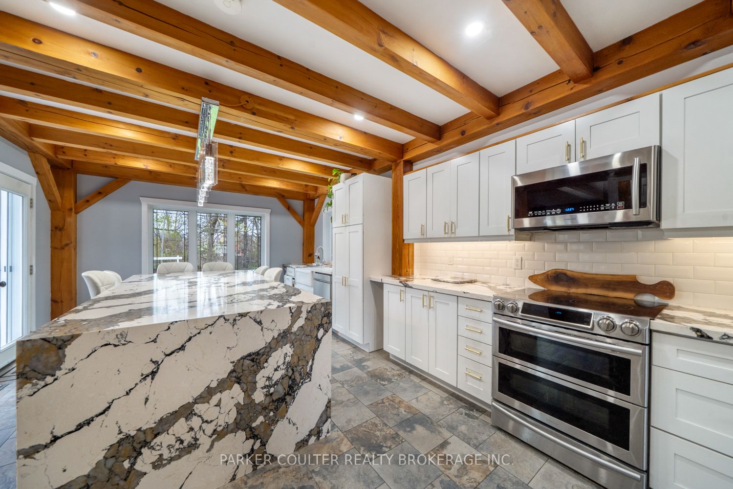 685 Park Road Property Photo 12