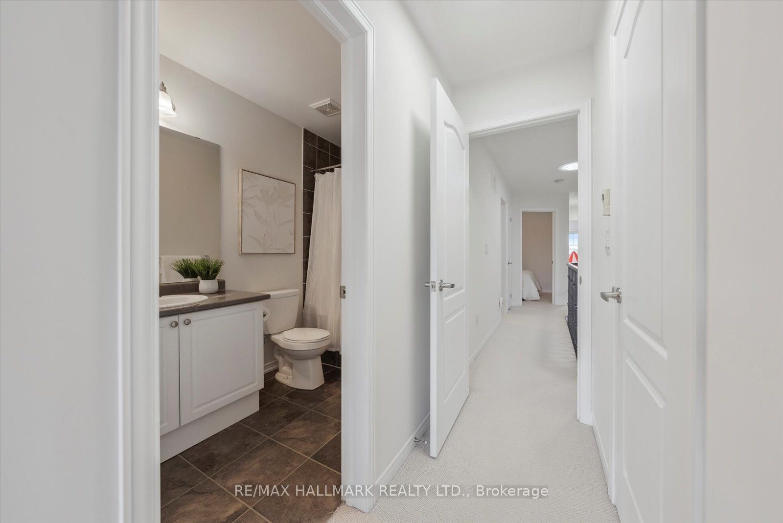 17 Valliere Drive Property Photo 37