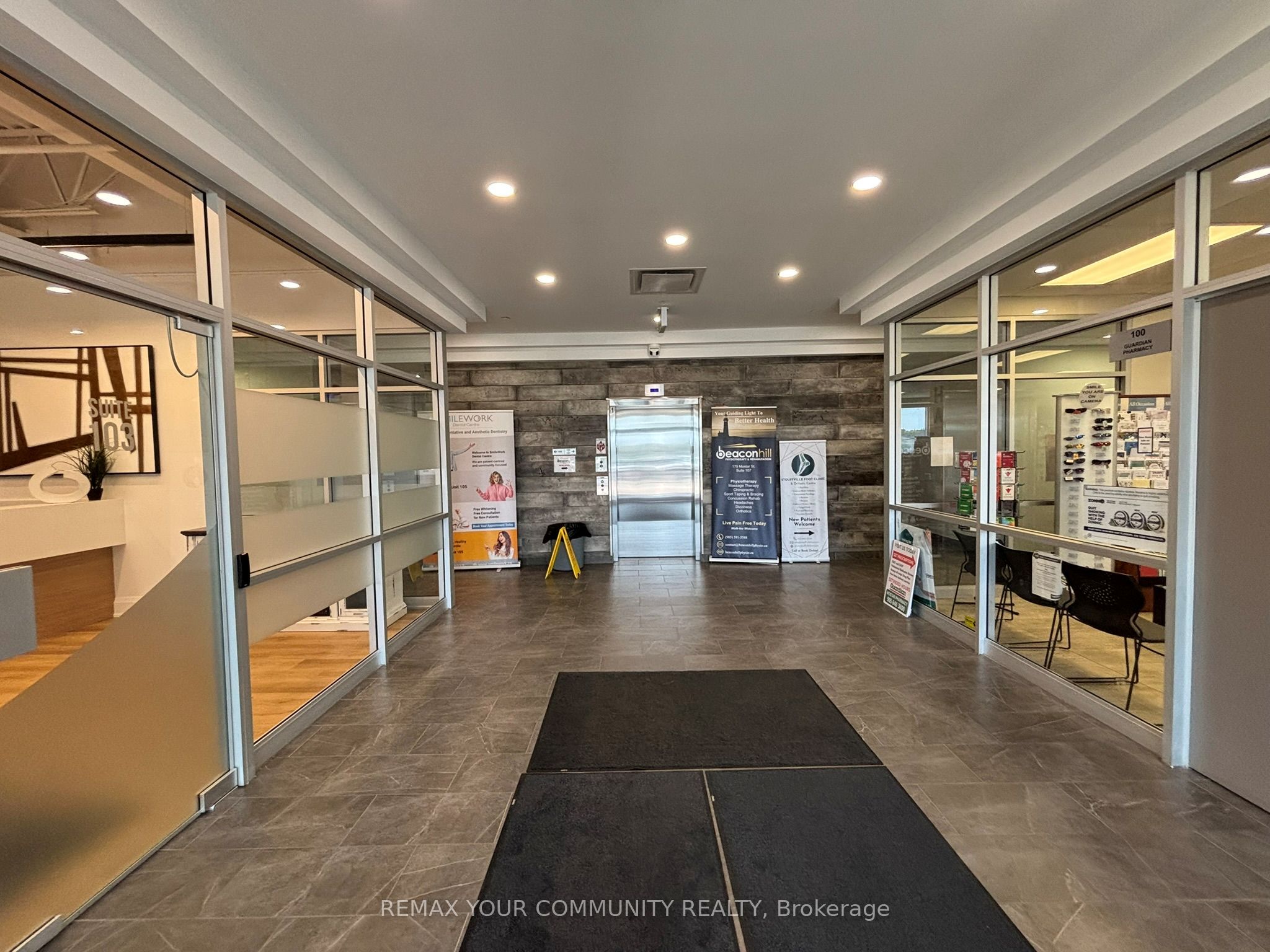 175 Mostar Street Unit 200d Property Photo 4