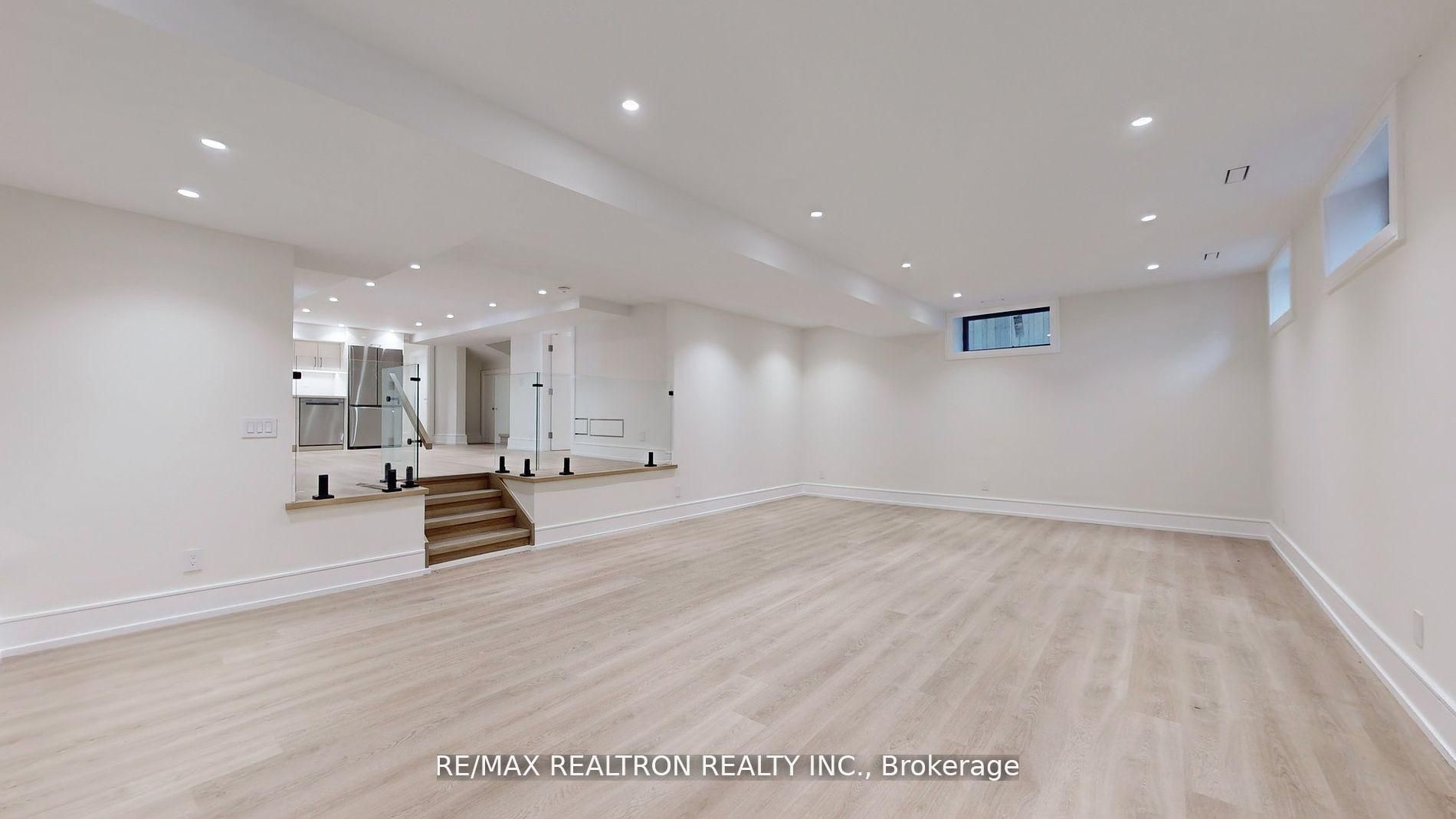 84 Murray Drive Property Photo 34