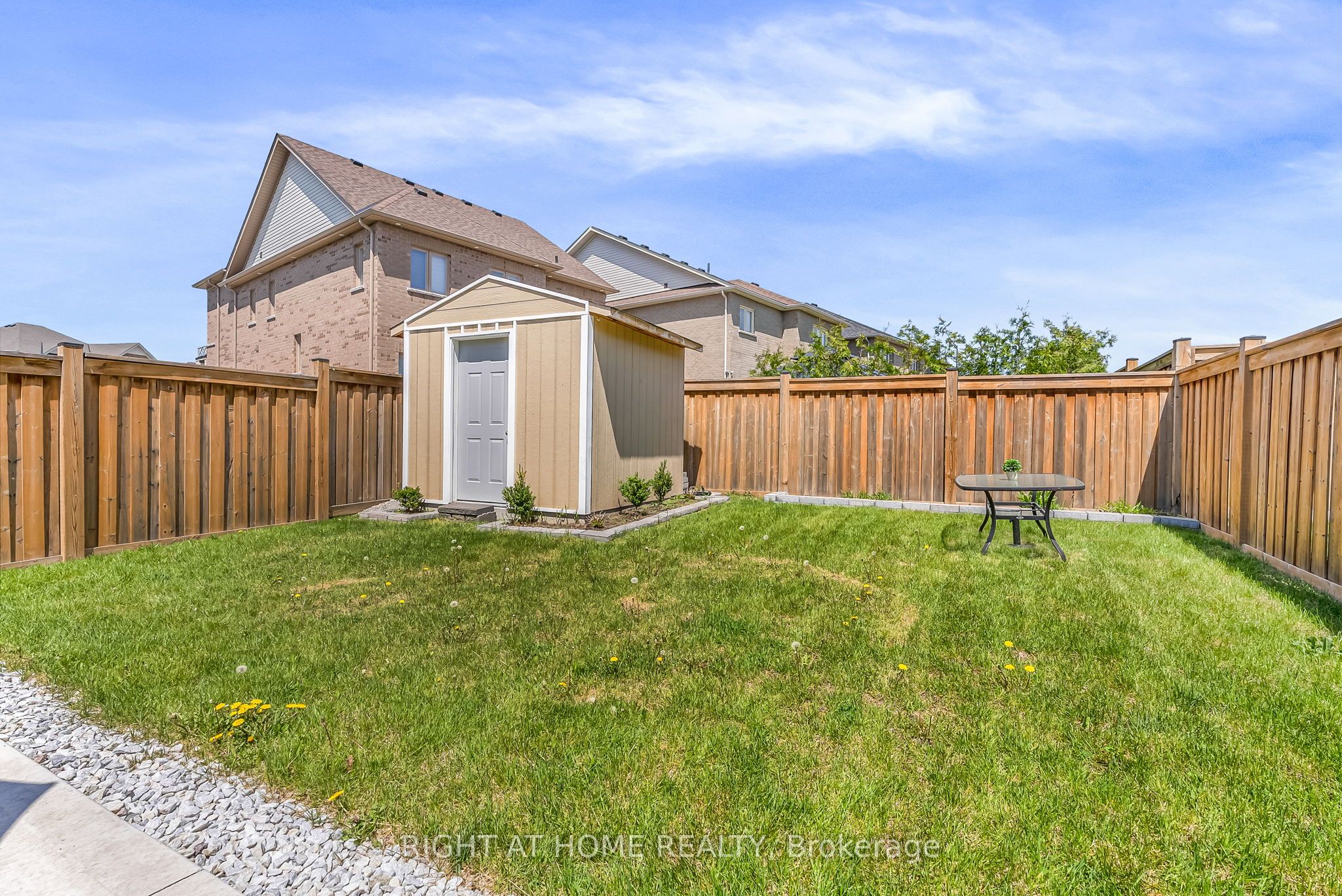 352 Miller Park Avenue Property Photo 49