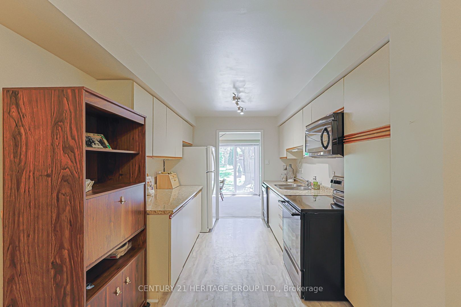 707 Caradonna Crescent Property Photo 14