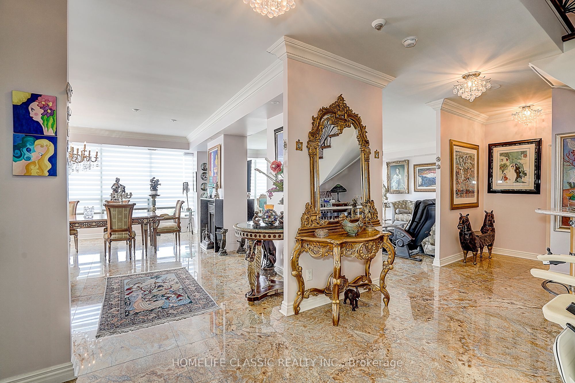 1 Clark Avenue Ph 7 Property Photo 6