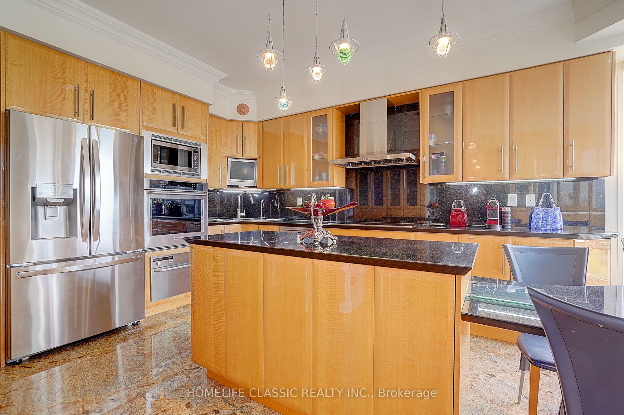 1 Clark Avenue Ph 7 Property Photo 15