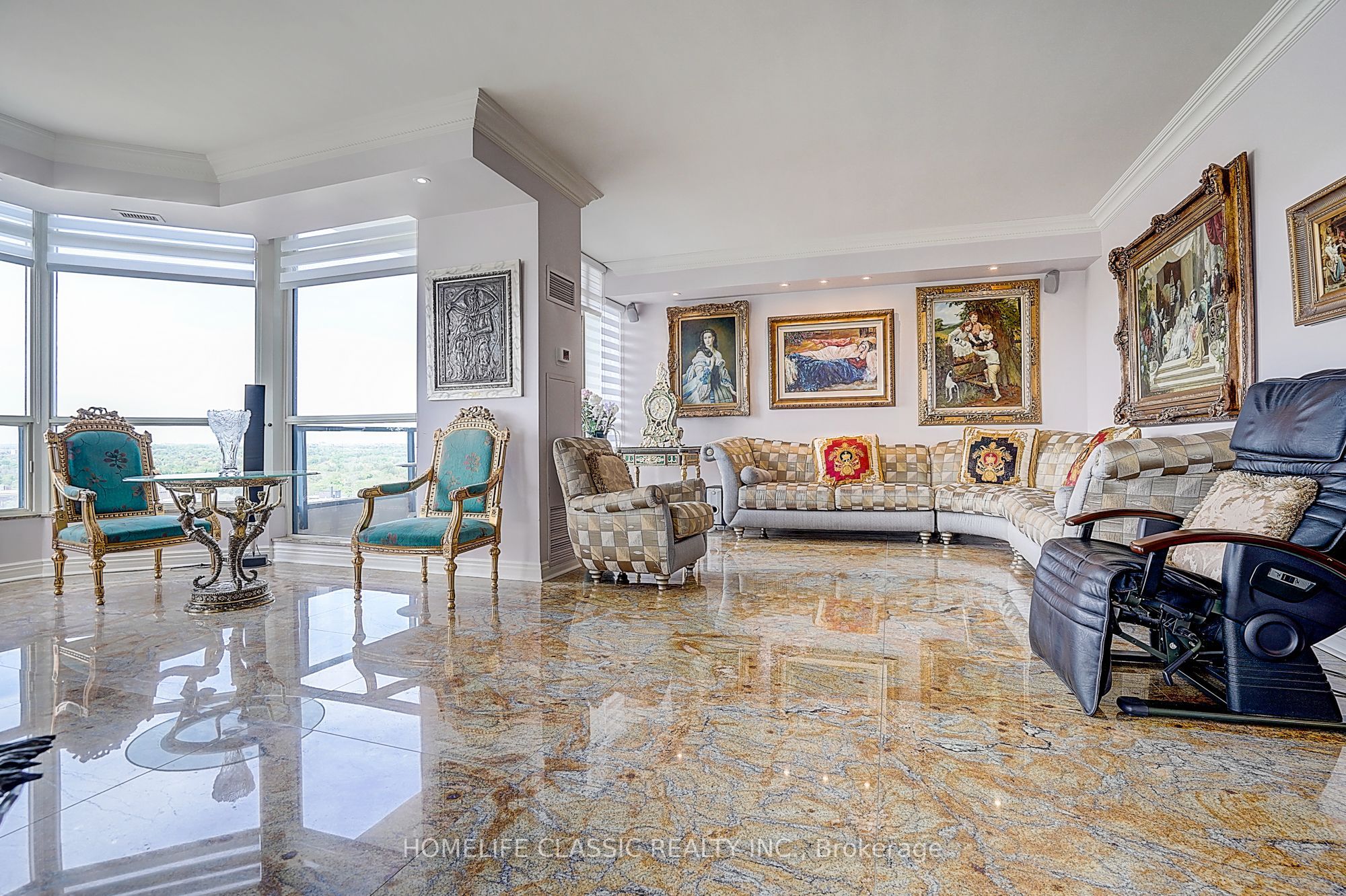 1 Clark Avenue Ph 7 Property Photo 22