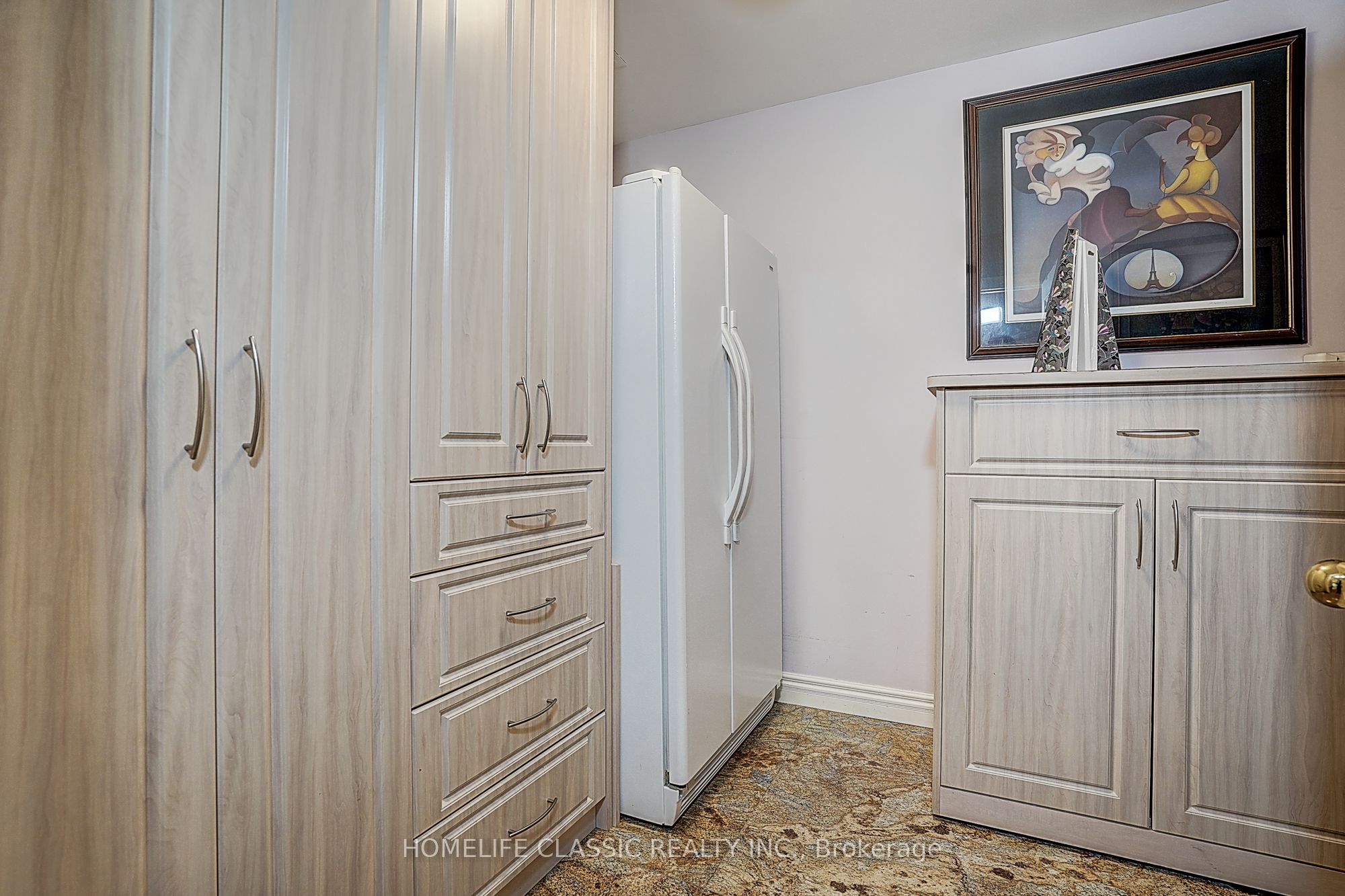 1 Clark Avenue Ph 7 Property Photo 31